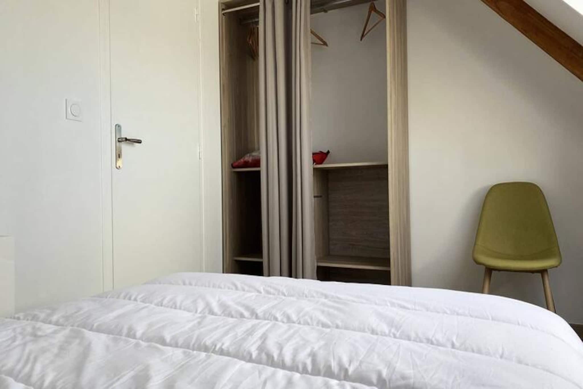 Résidence 303-frehel-Niet-getagd