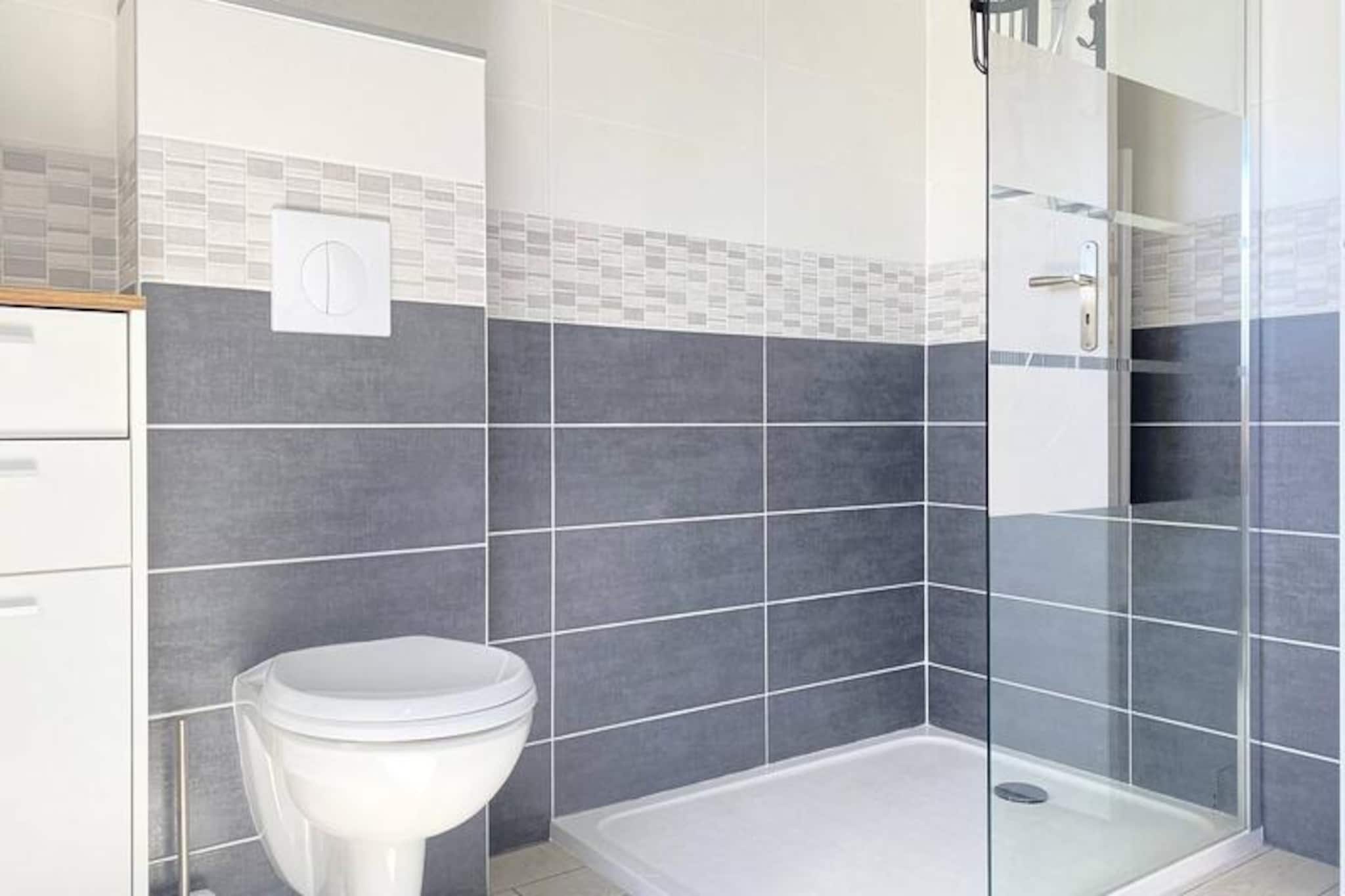 Résidence 303-frehel-Niet-getagd