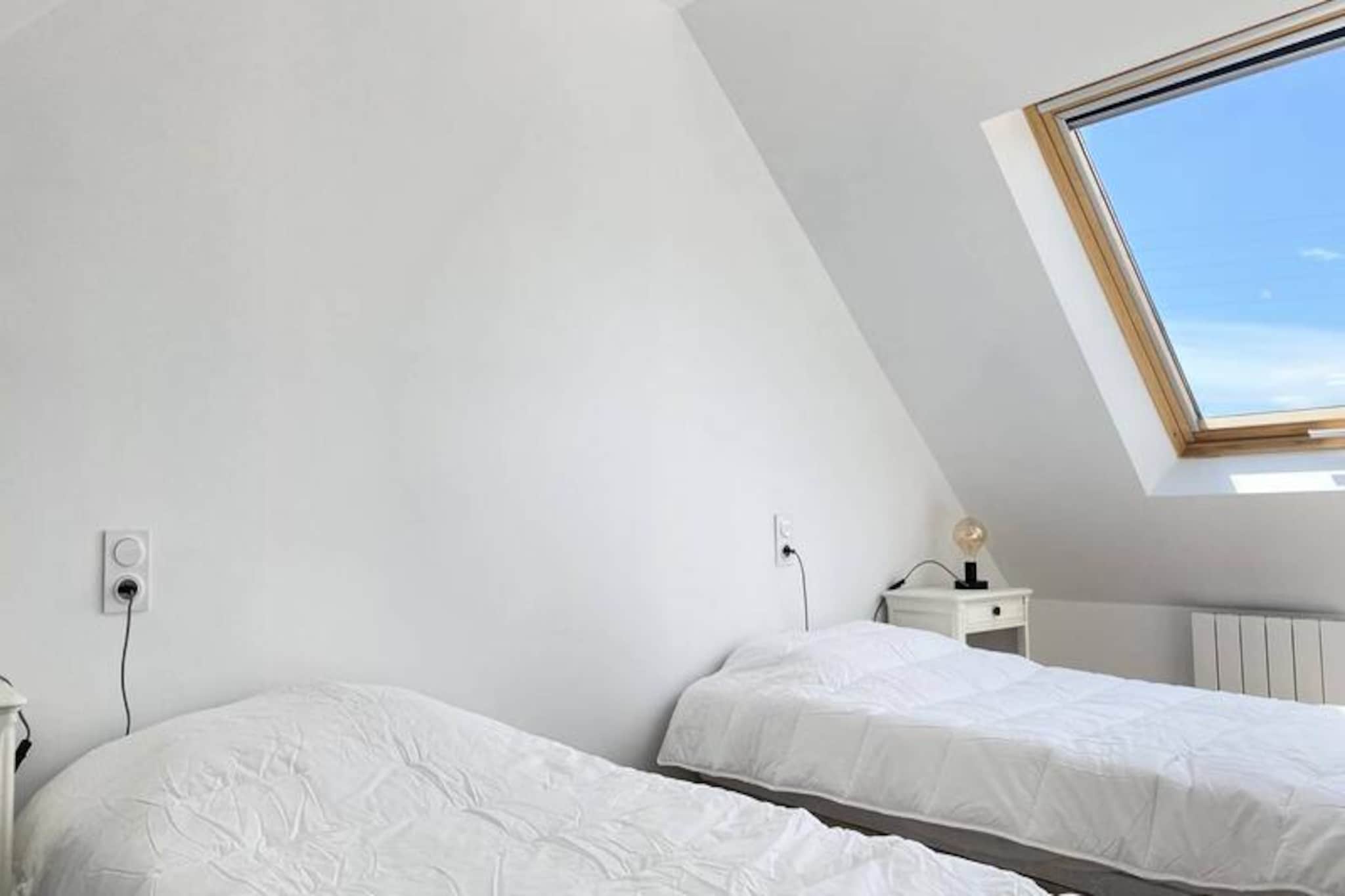 Résidence 303-frehel-Niet-getagd