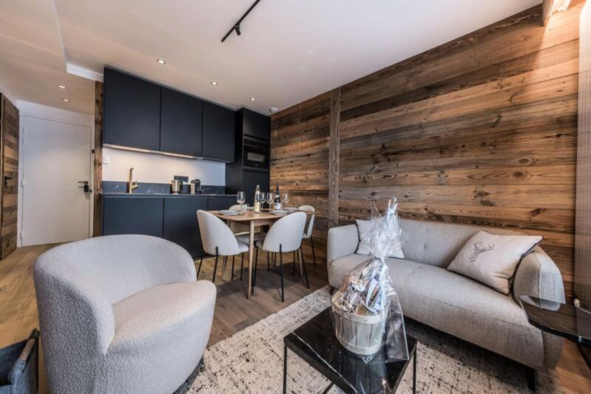Apartment in Courchevel with Ski-in Access