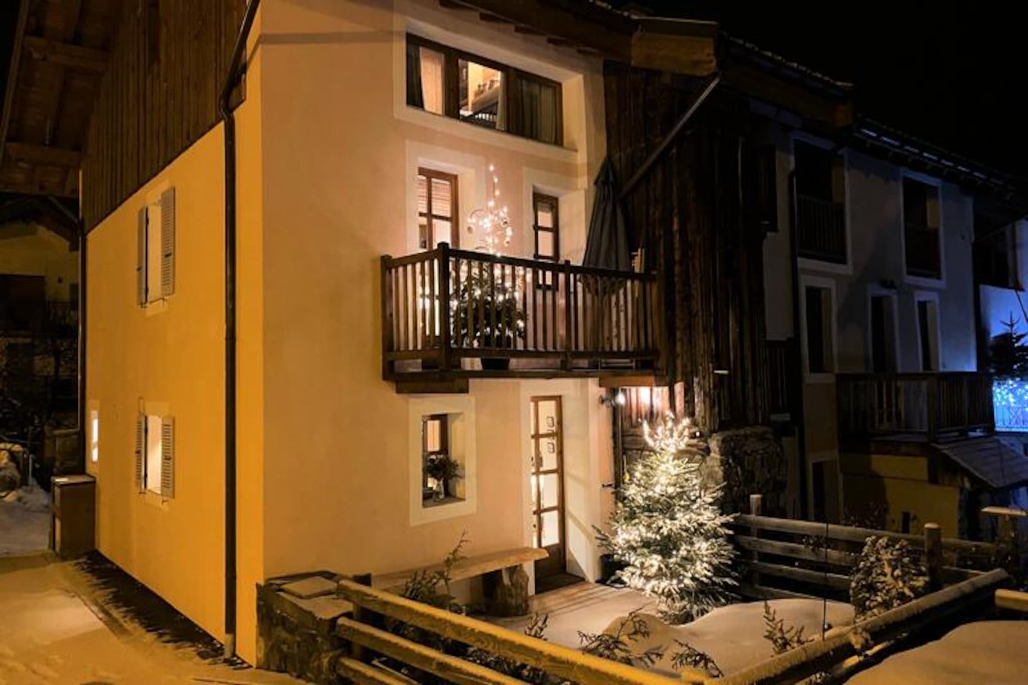 Chalet in Alps with Ski Shuttle Access