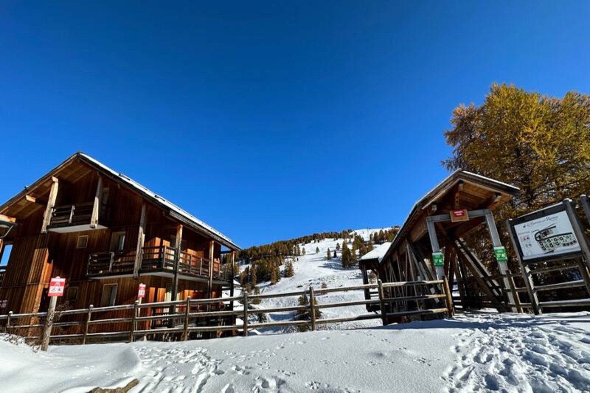 Apartment in Vars with Ski Slope Access