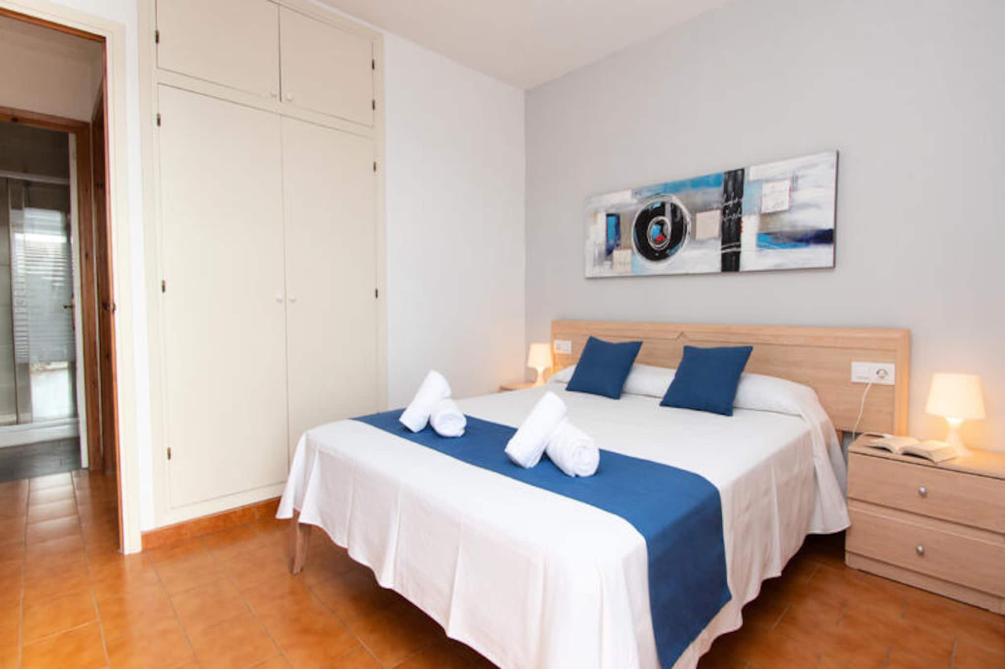 Apartment in Cala Galdana with Pool Views