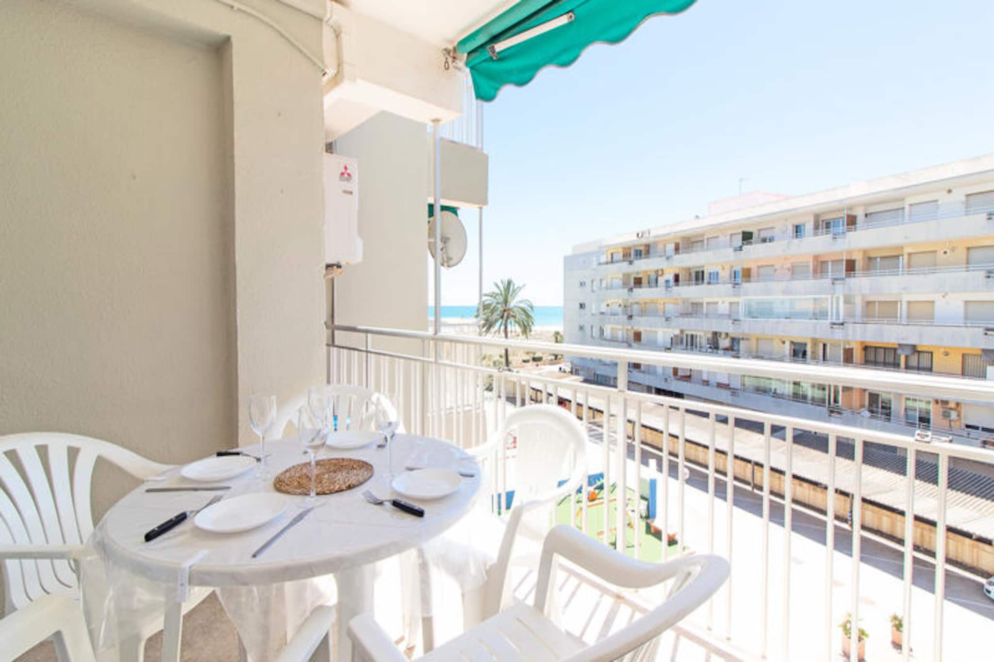 Apartment in Canet by the Beachfront