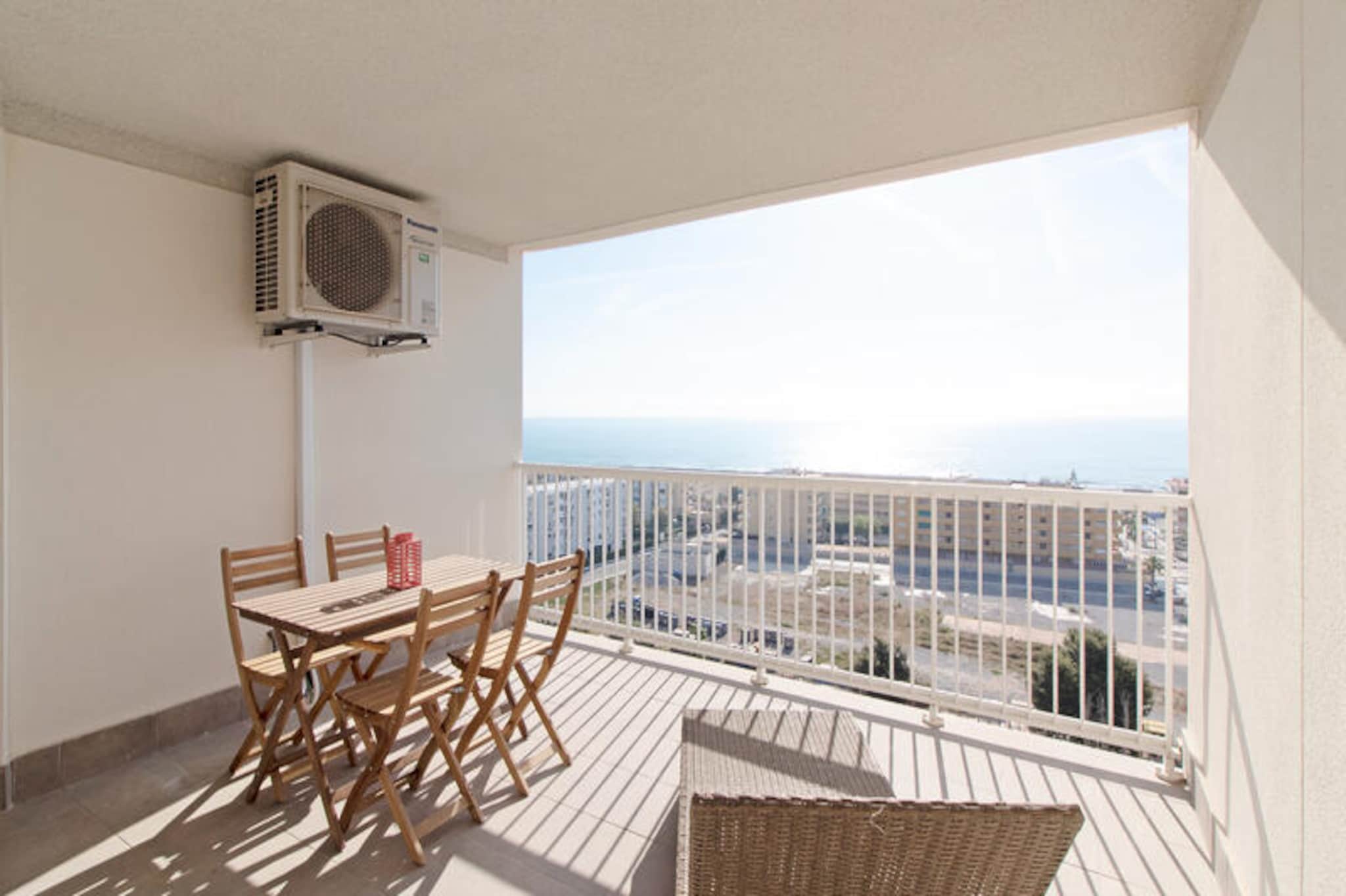 Apartment near Canet Beach with Pool