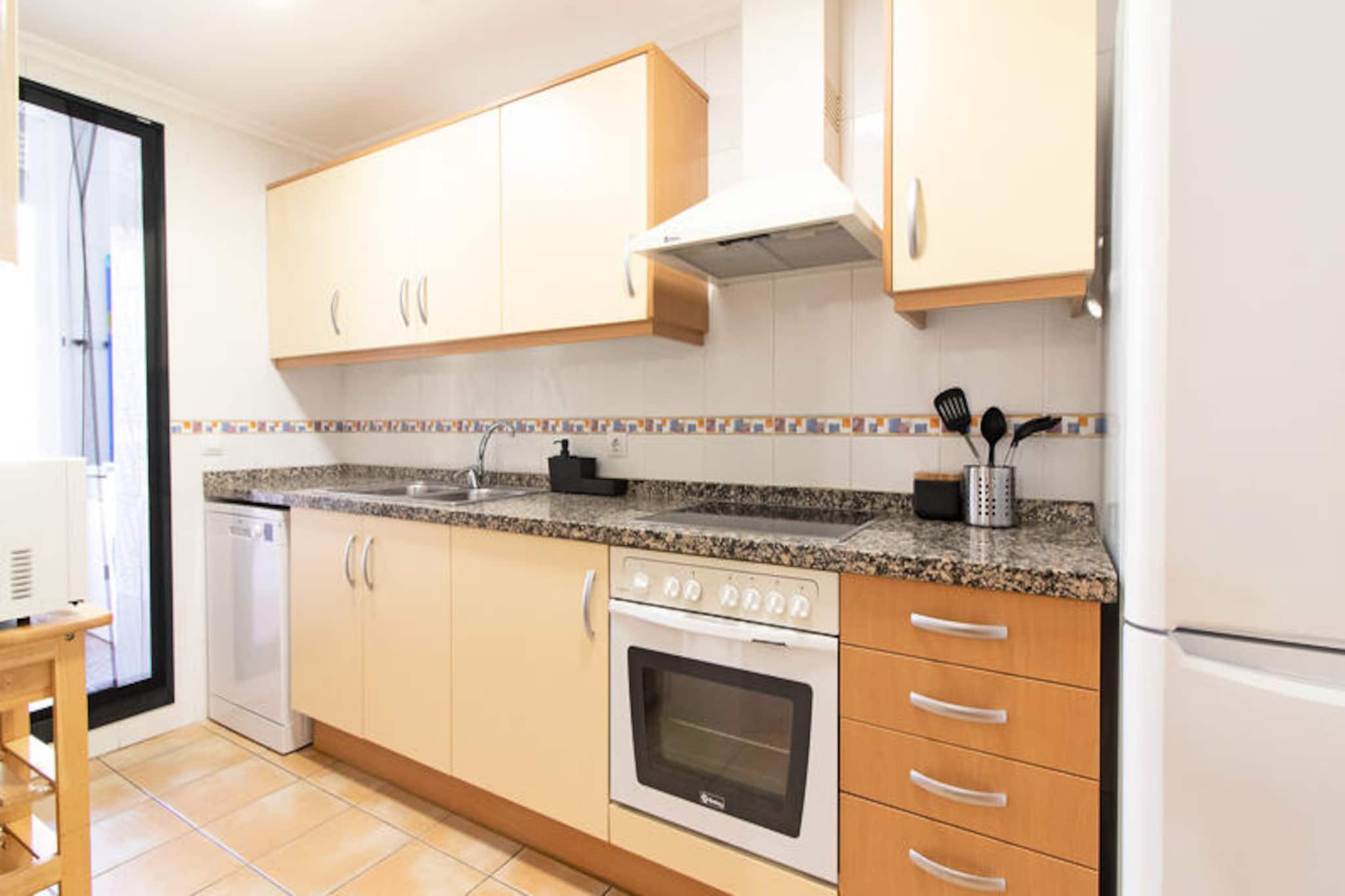 Apartment in Canet with Pool & Terrace