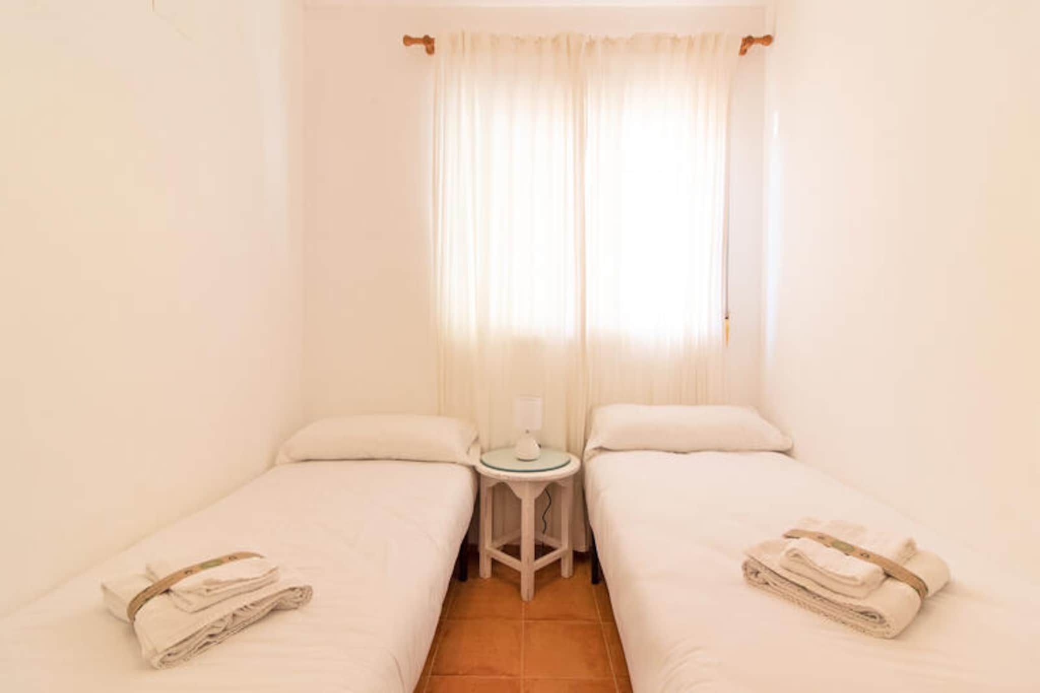 Apartment in Canet with Pool Access