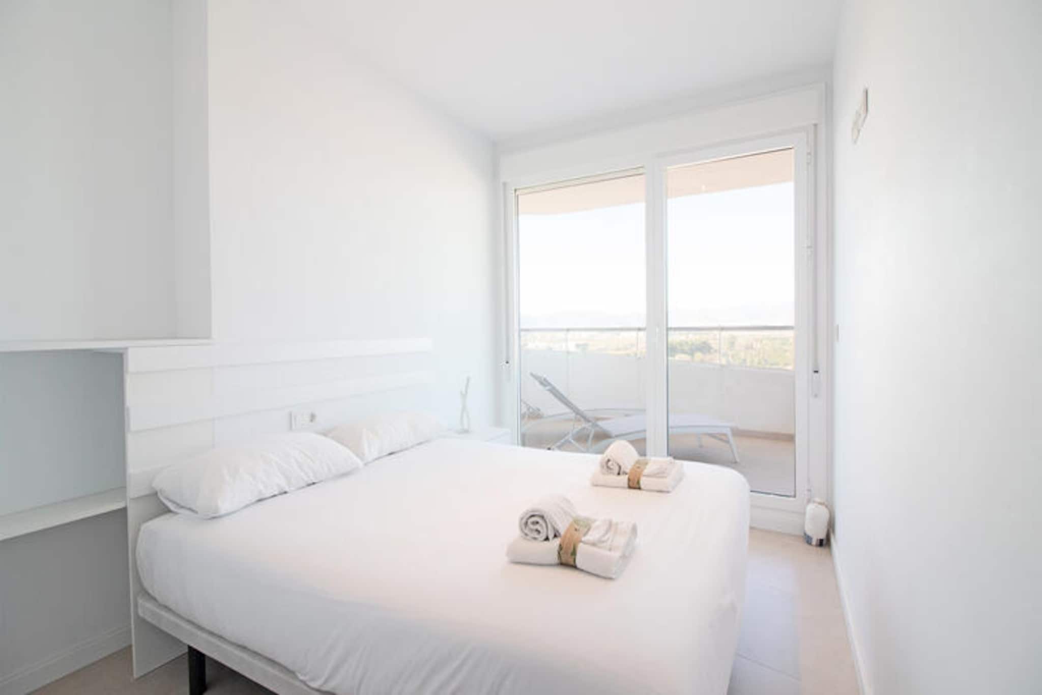 Apartment in Canet with Pool and Spa