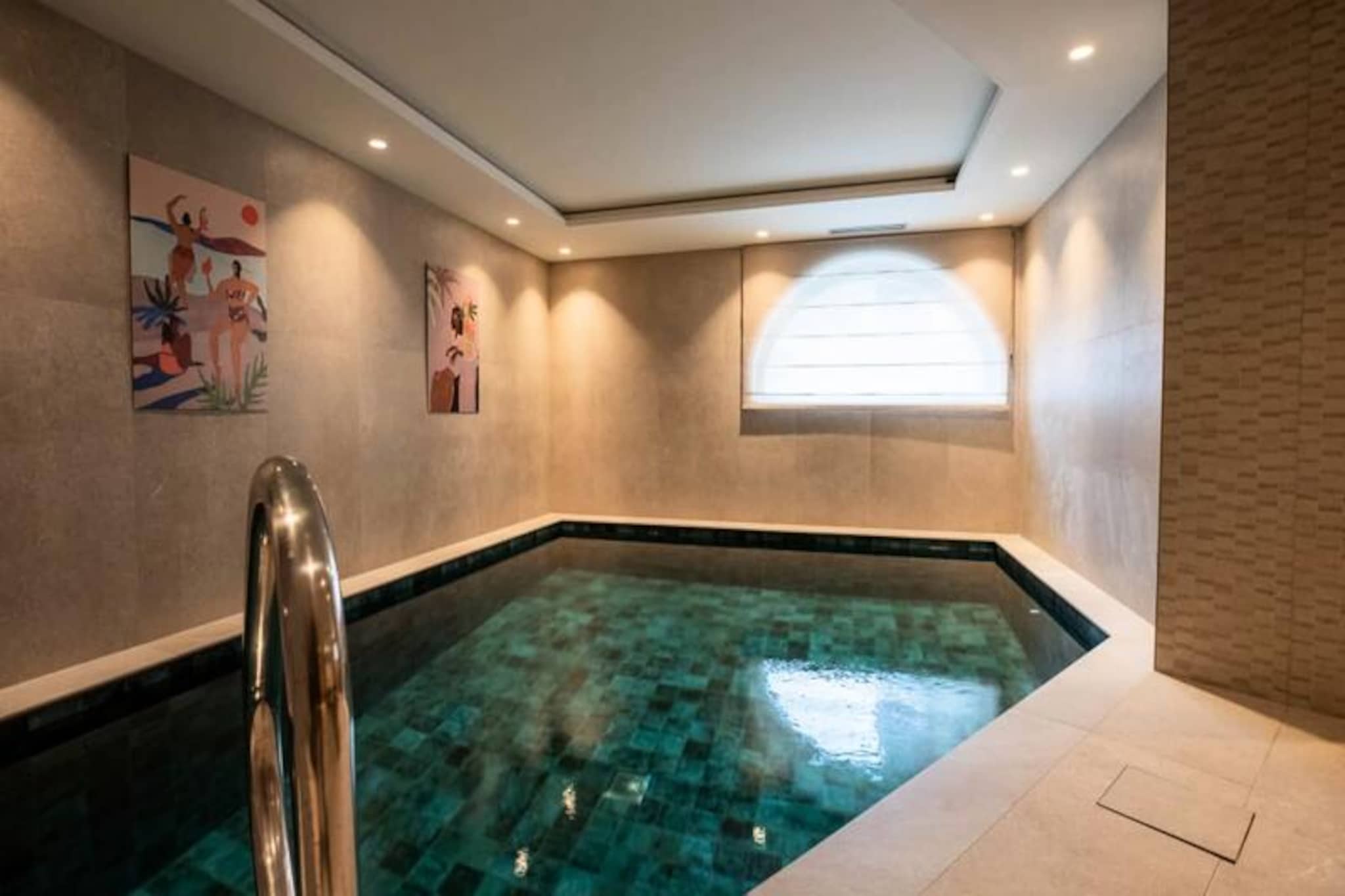 Chalet Yolo-piscine Intérieure Spa Et Services-Niet-getagd