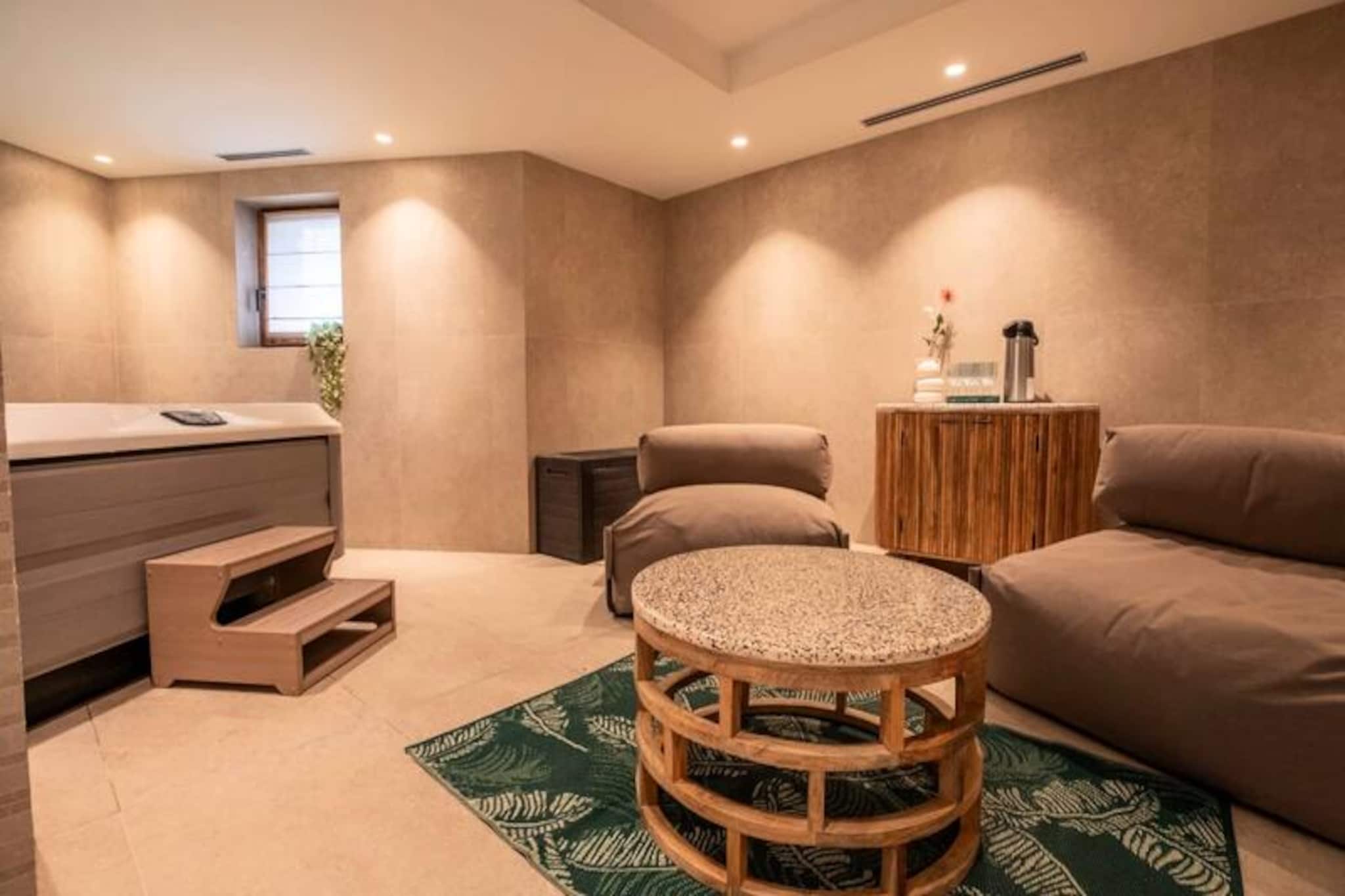 Chalet Yolo-piscine Intérieure Spa Et Services-Niet-getagd