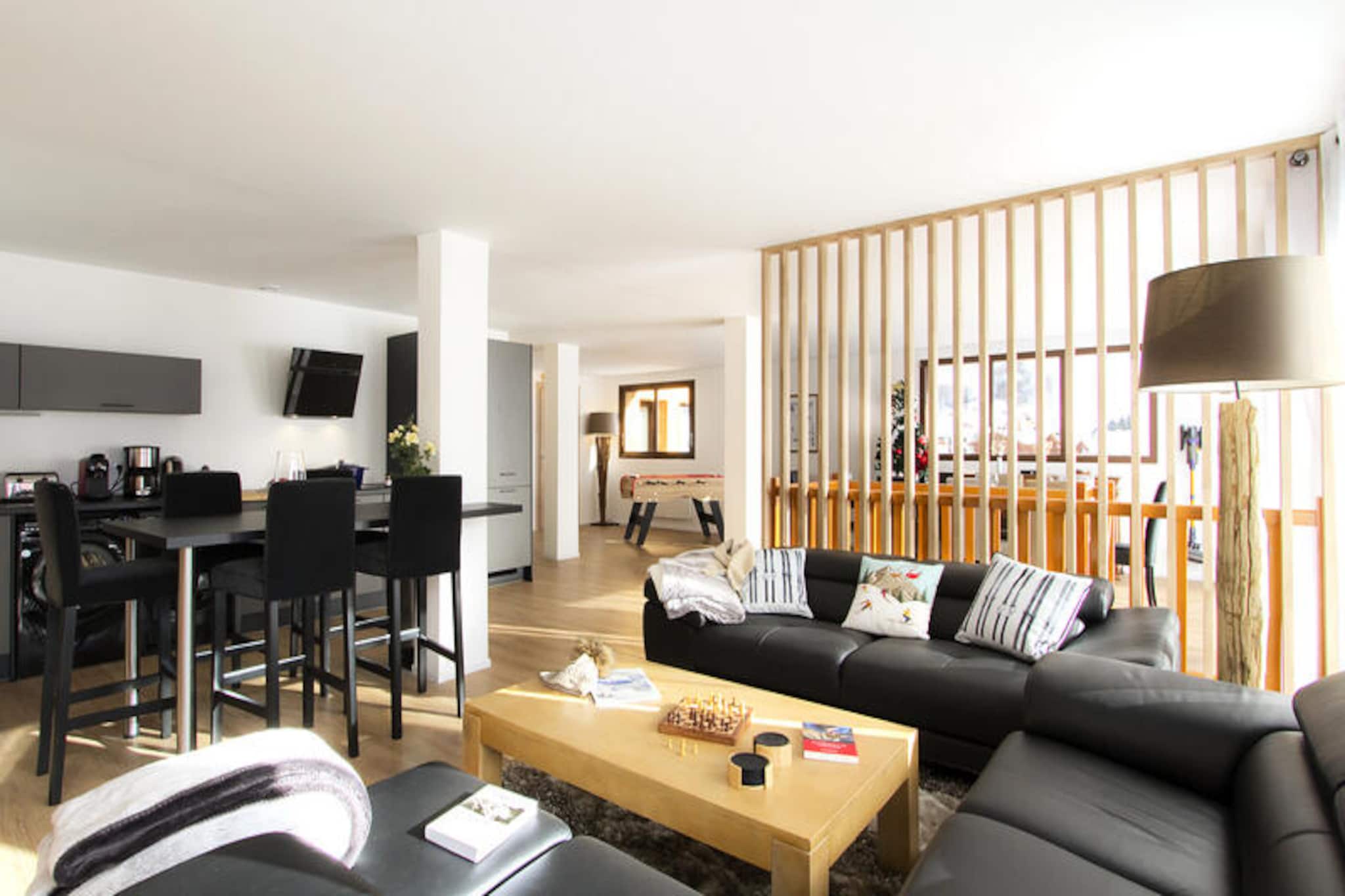 Apartment near Slopes with Ski Locker