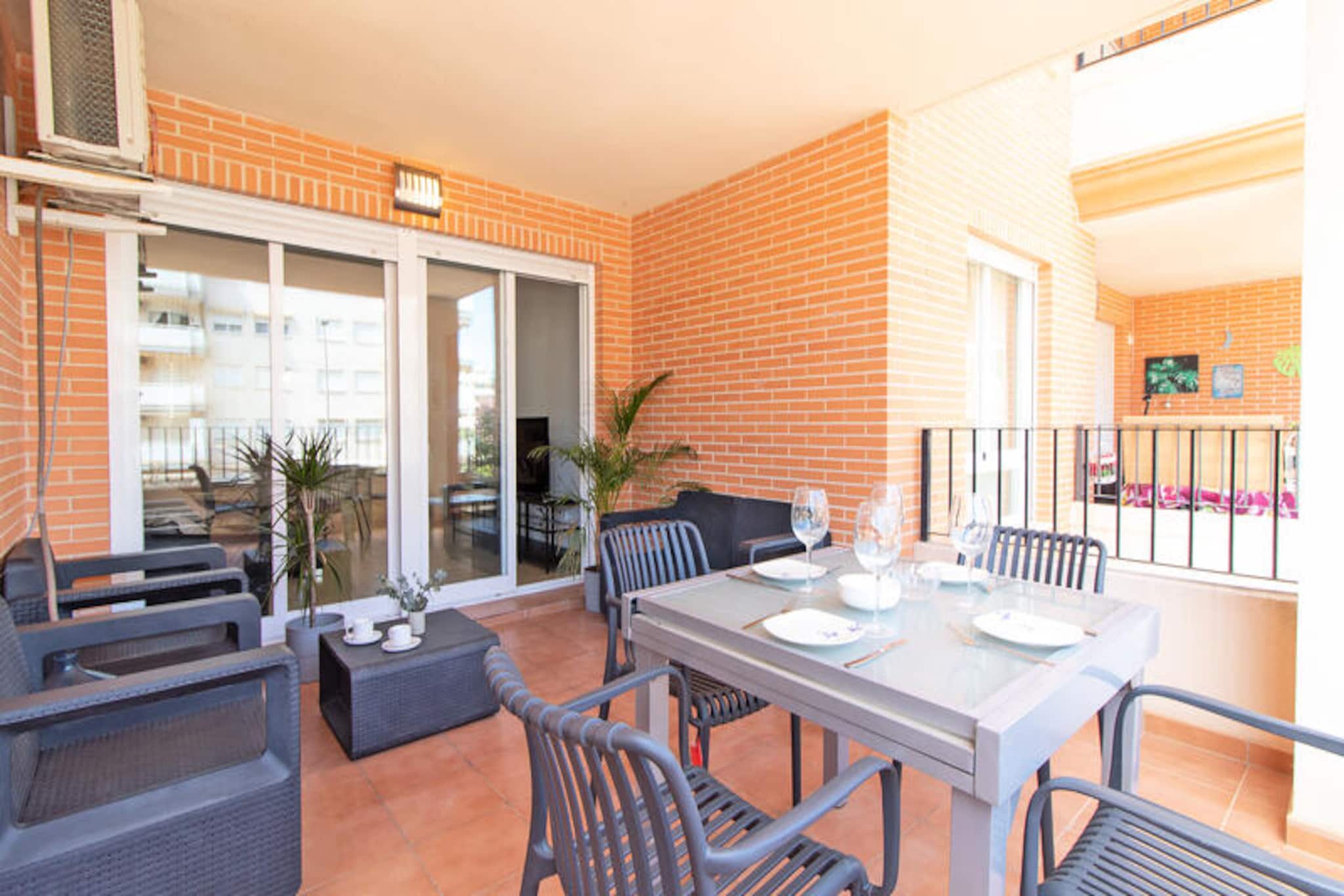 Apartment in Canet near sandy beaches