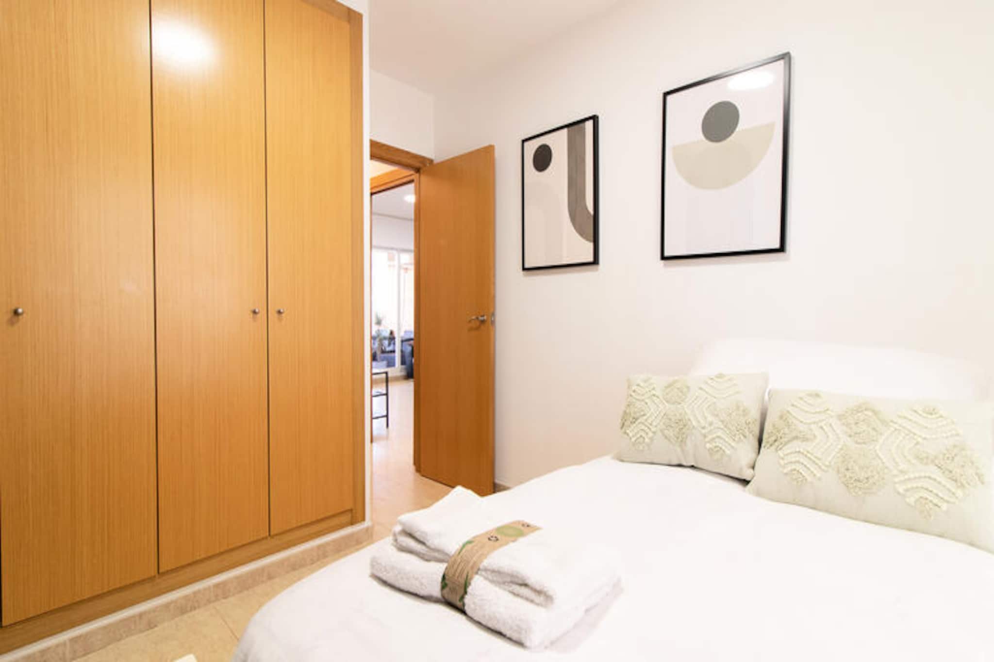 Apartment in Canet near sandy beaches