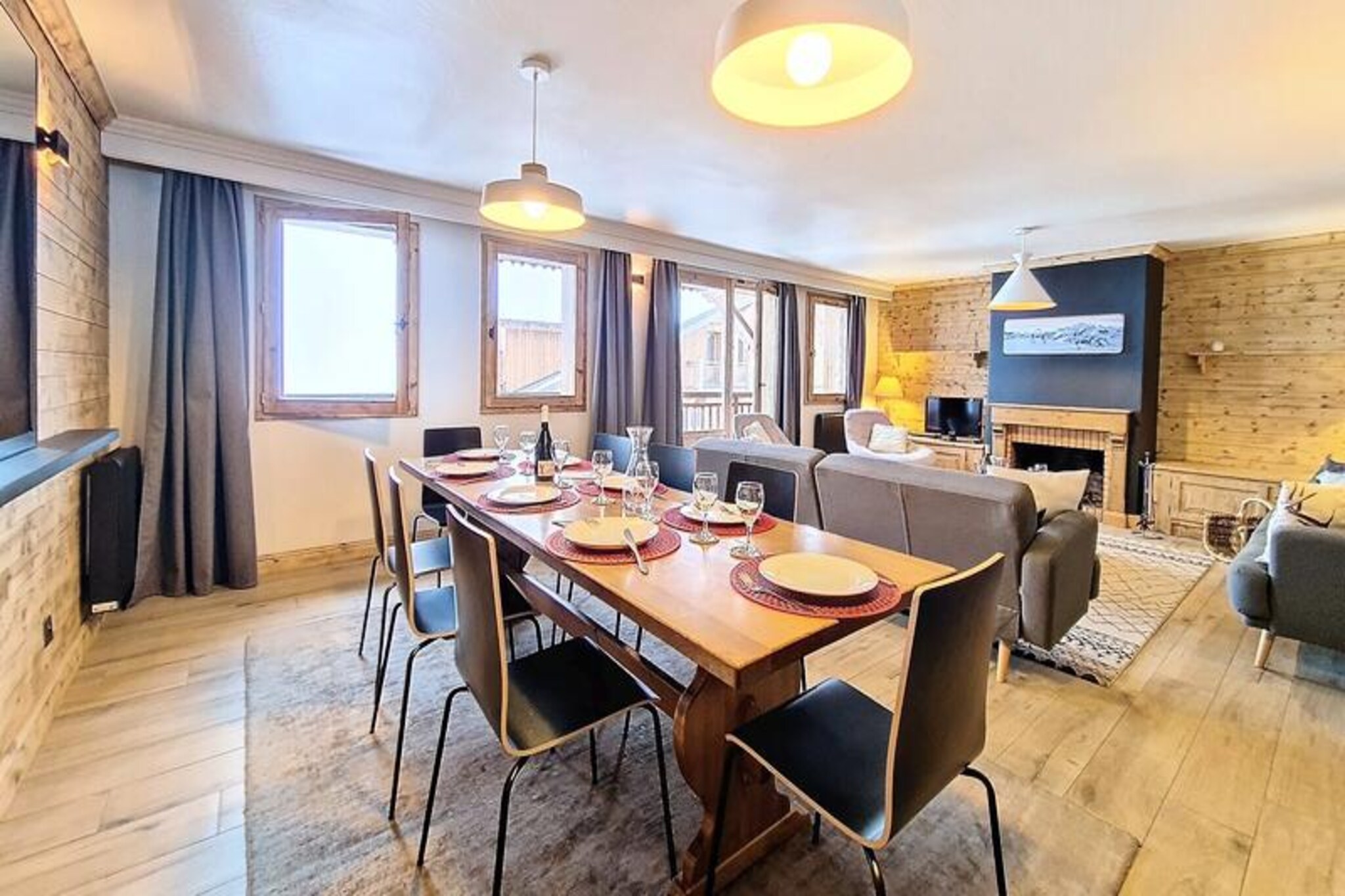Apartment on the Slopes with Ski Access