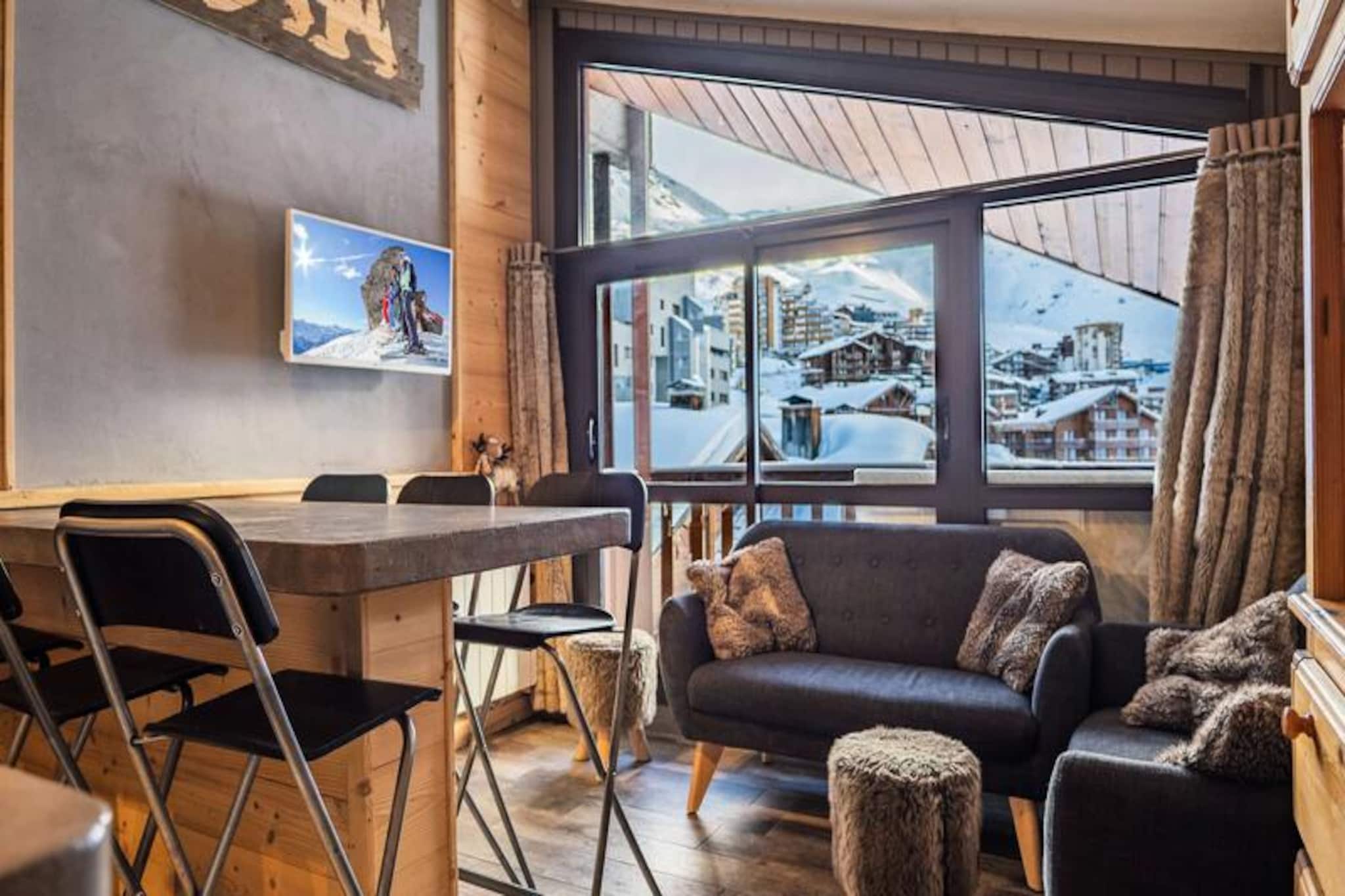 Apartment in Silveralp near Ski Slopes