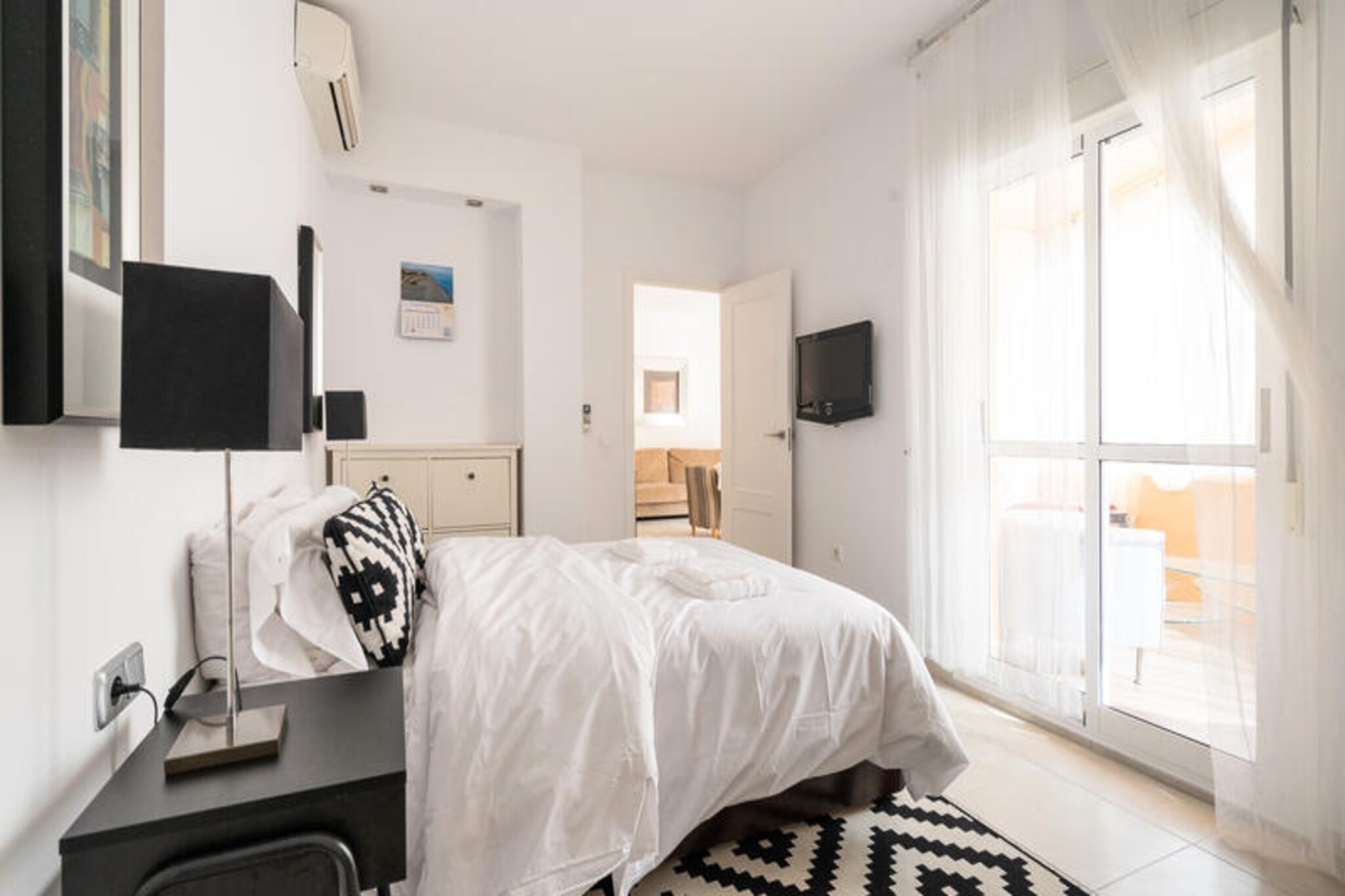 Apartment in Sabinillas near Sandy Beach