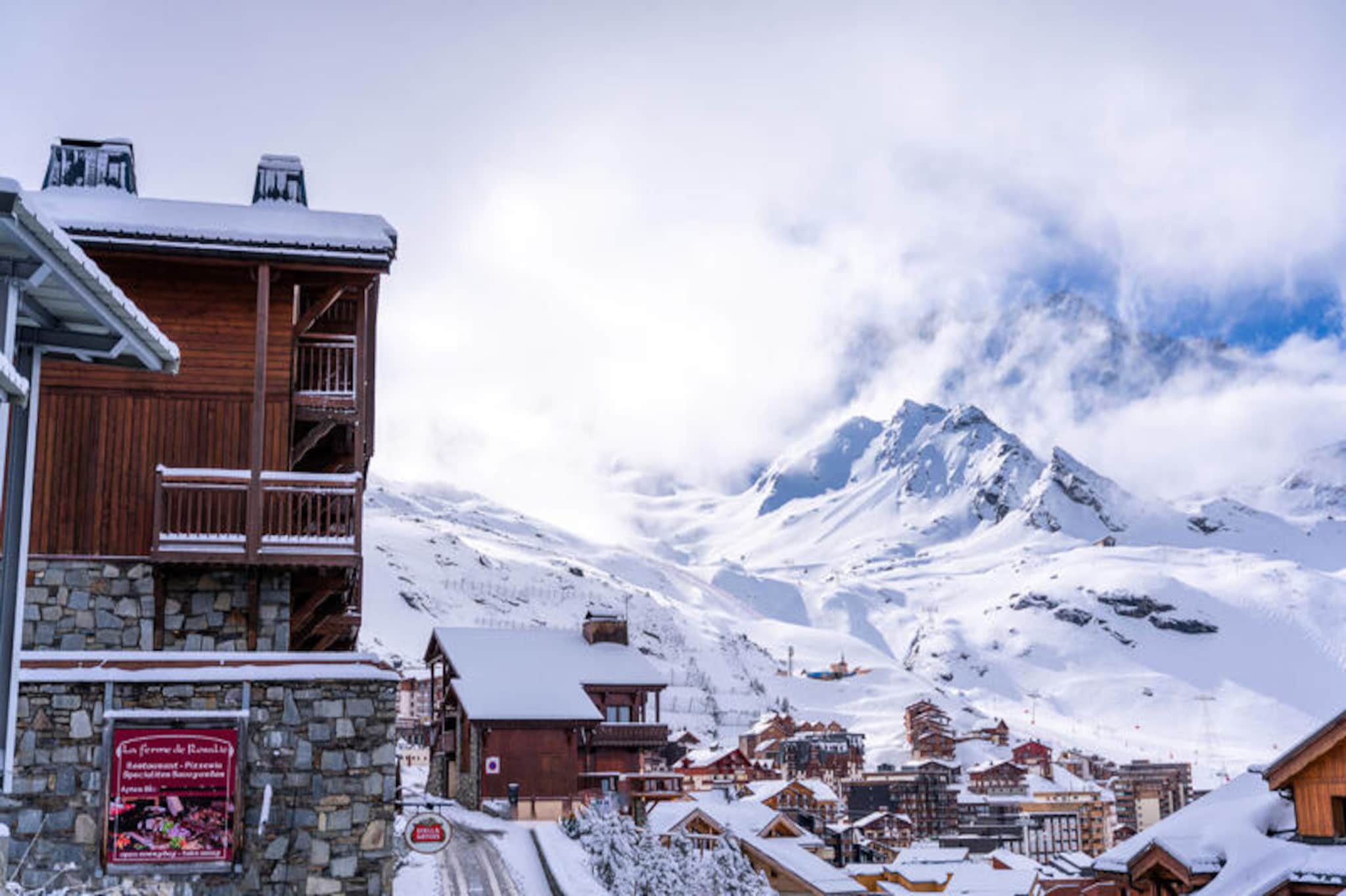 Apartment in Val Thorens with Ski-In Access