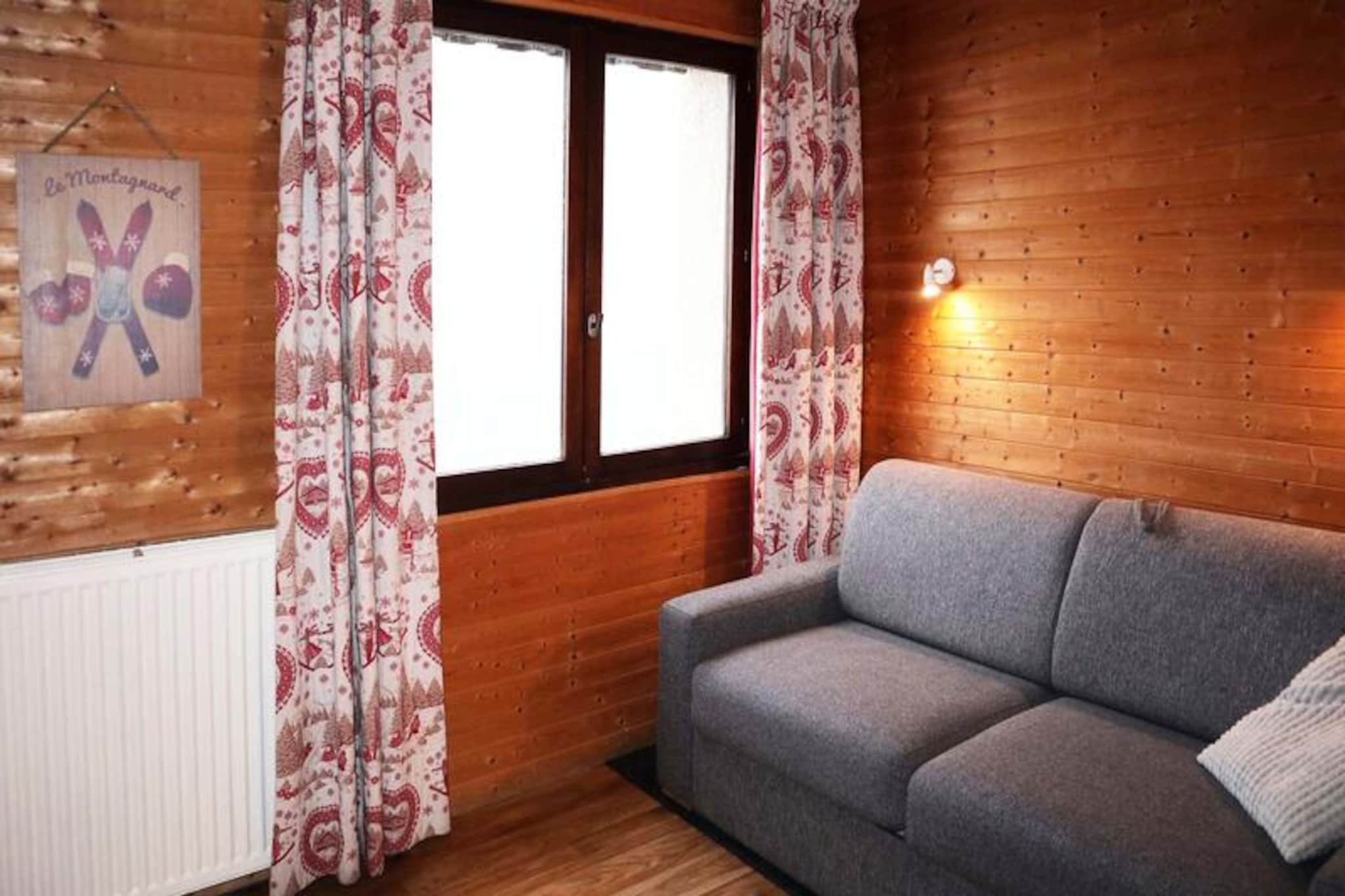 Apartment in Les Orres on Ski Slopes