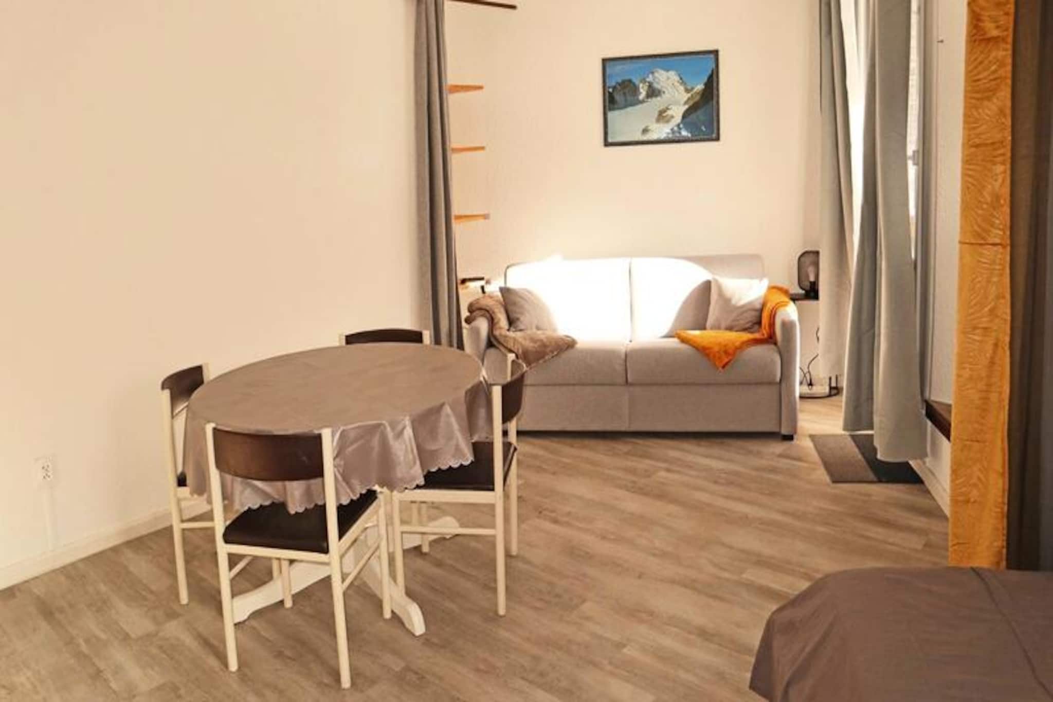 Apartment in Boussolenc with Ski Access