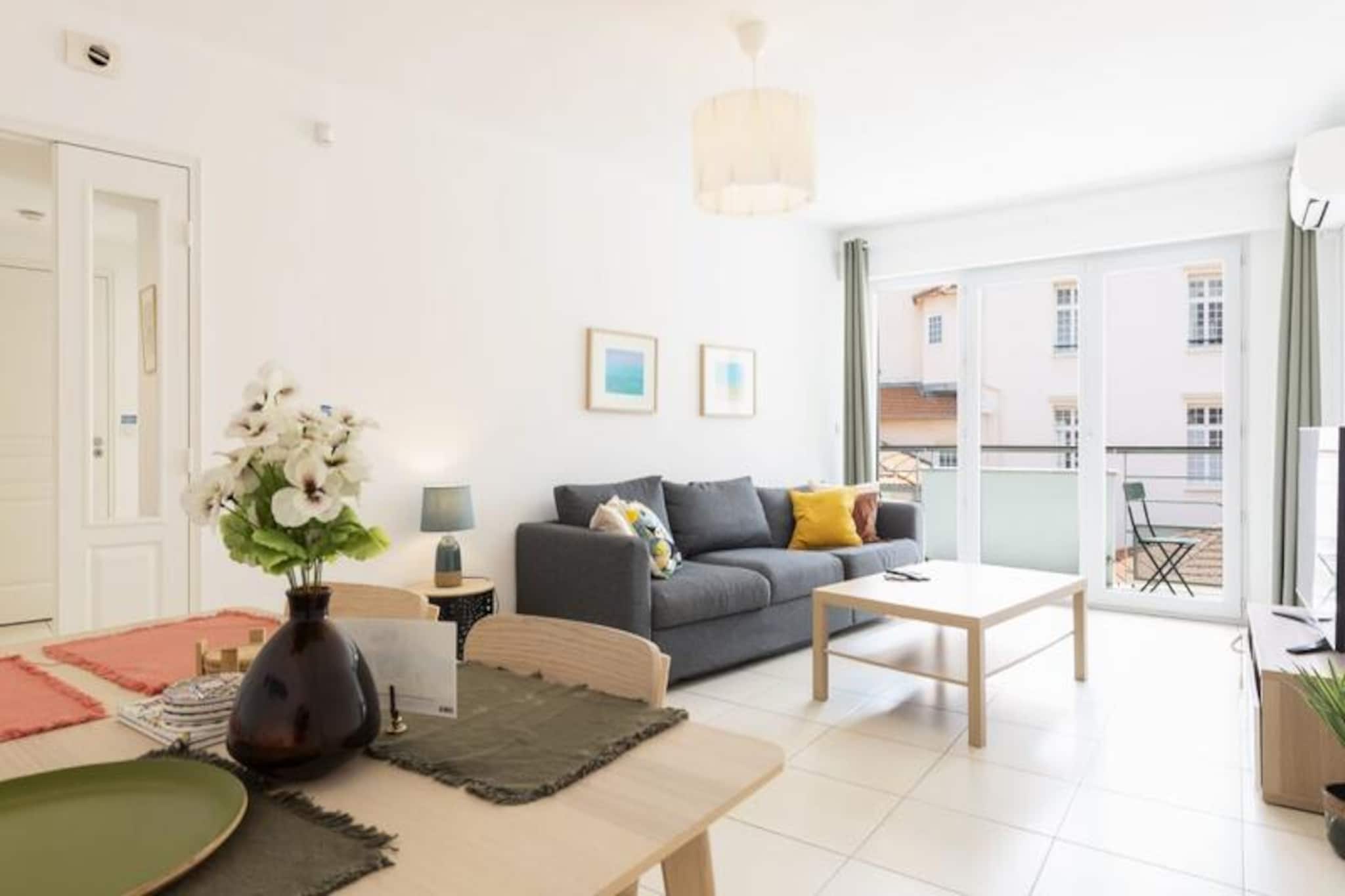 Apartment in Antibes near Place de Gaulle