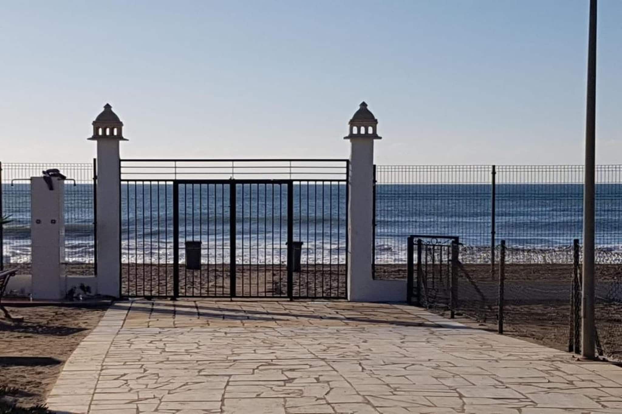 CT 369 AL - Faro's Apartmento Naturista - Primera Linea Vera Playa-Areas within 1km in summer