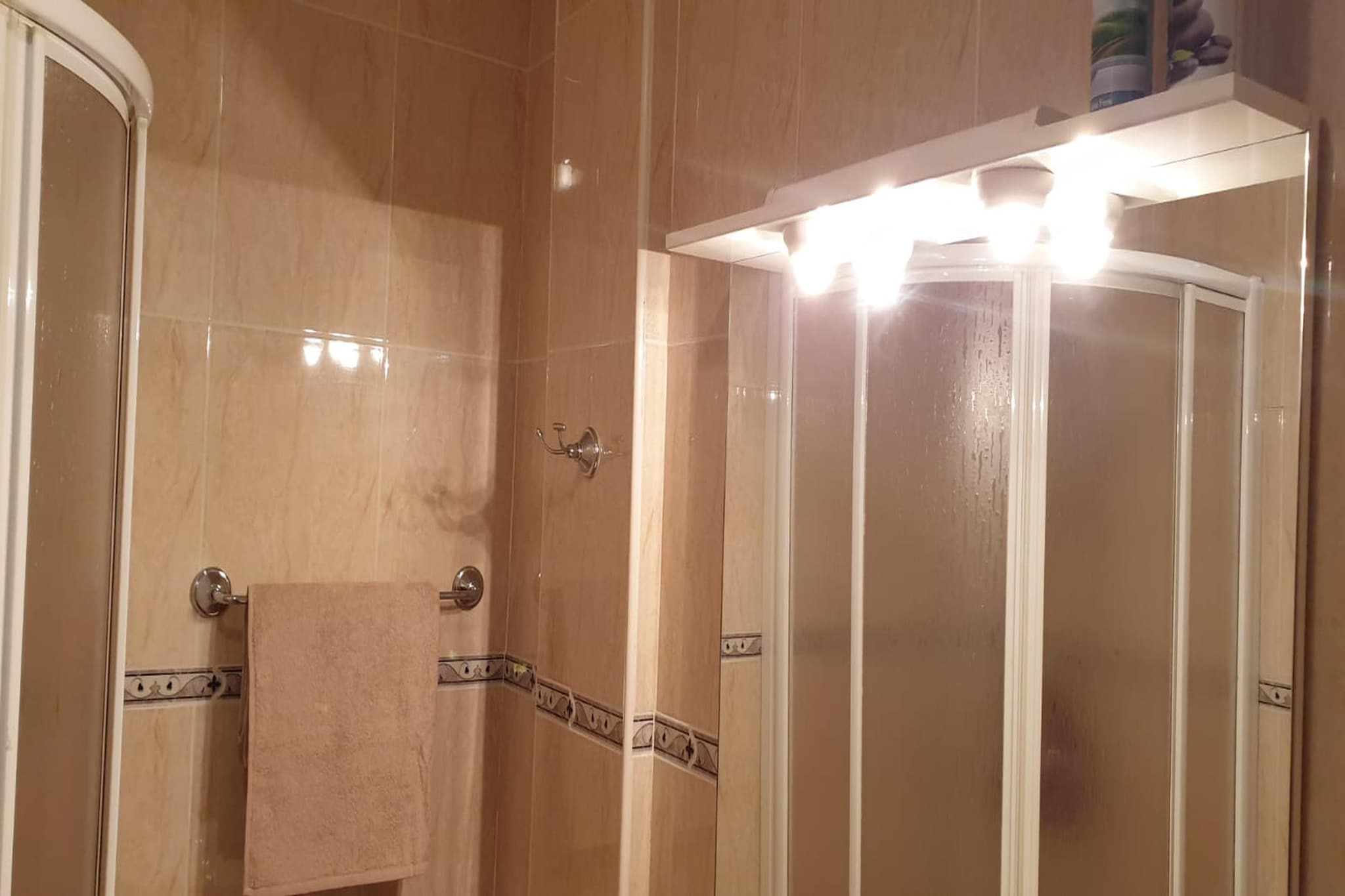 CT 370 AL - Faro's Veraplaya Naturista Apartment-Badezimmer