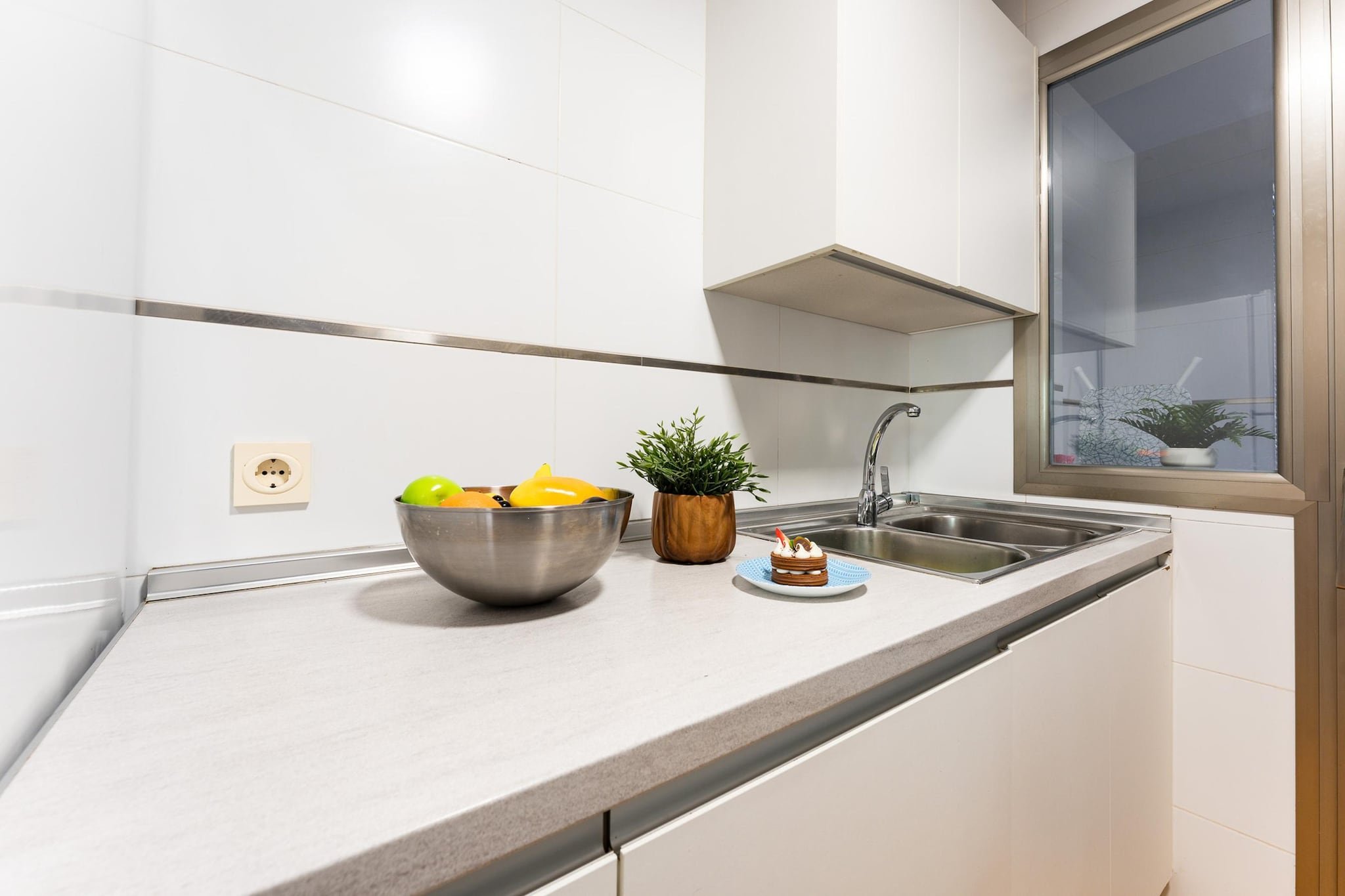 CT 378 - Faro's Malaga Citycenter - Cityapartment for 4 with parking-Keuken