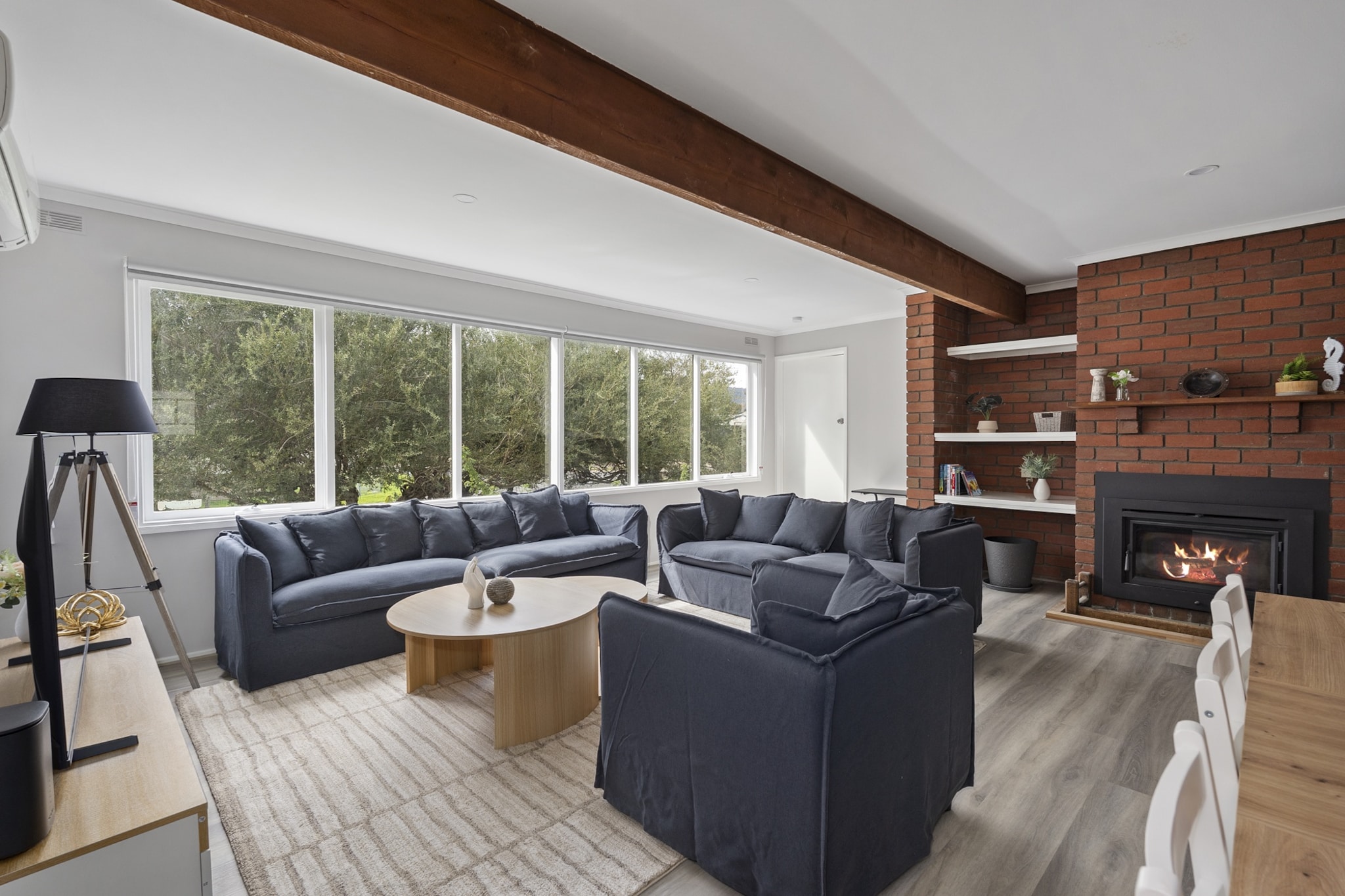 Family Retreat with Fireplace and Garden Views