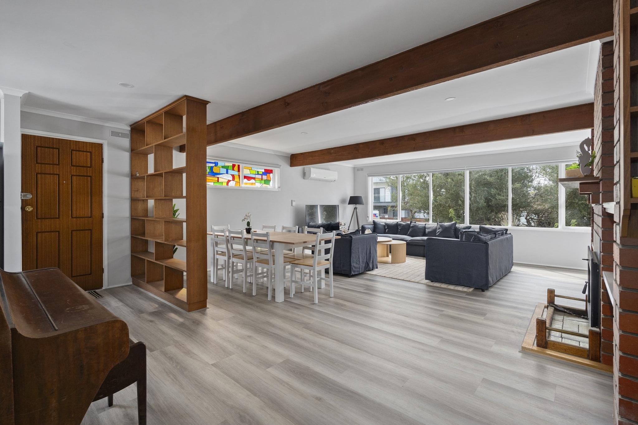 Family Retreat with Fireplace and Garden Views