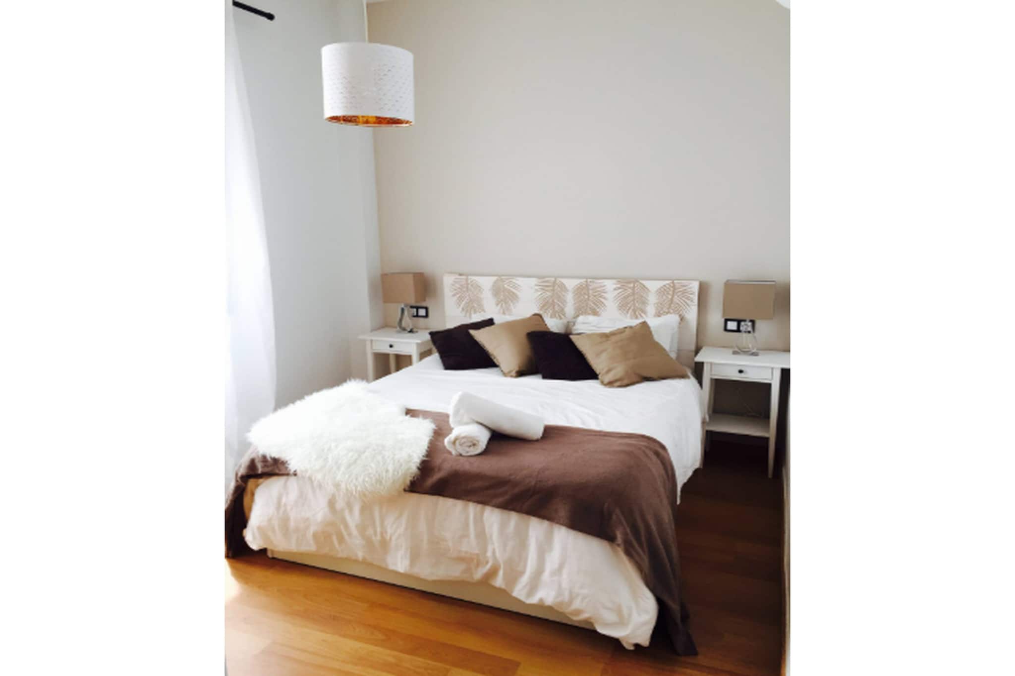 CT 377 - Faro's Malaga Citycenter - Refino Apartment - Rooftop Pool