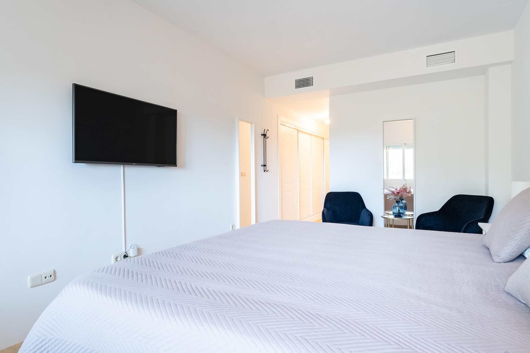 CT 375 - Faro's Cozy Dream in Elviria - Marbella-Slaapkamer