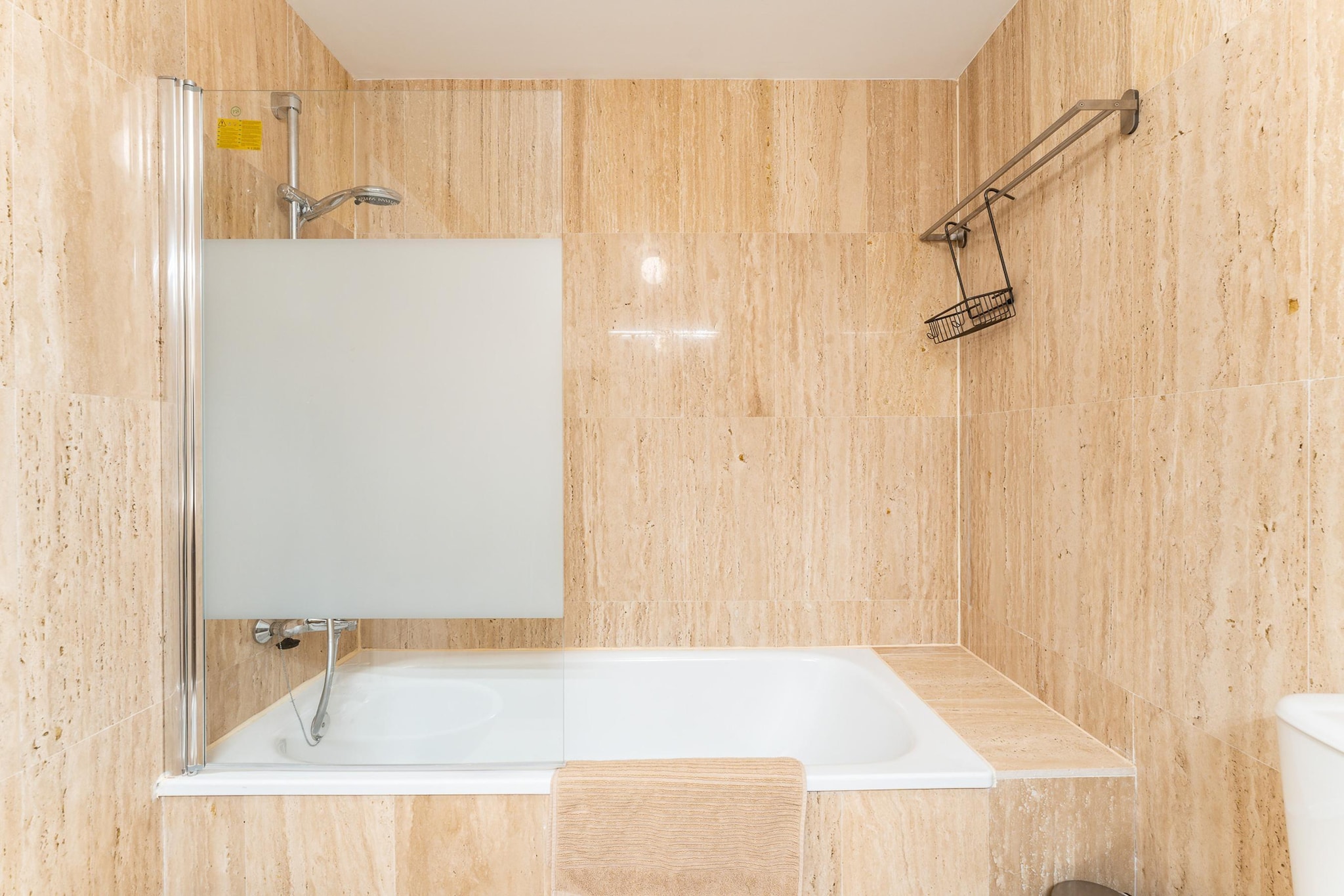 CT 375 - Faro's Cozy Dream in Elviria - Marbella-Badkamer