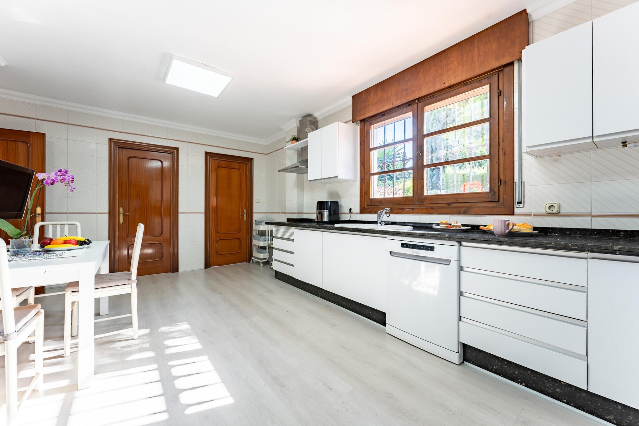 CT 387 - Faro's Villa Lola en Churriana - Málaga-Keuken