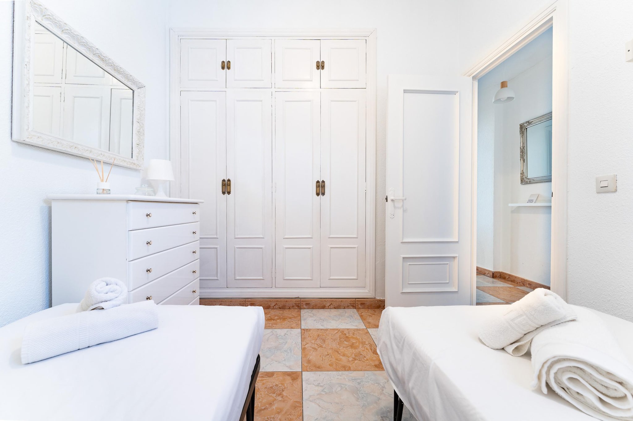 CT 388 - Faro's Carihulela Apartement - Olé Playa - Benalmadena-Slaapkamer