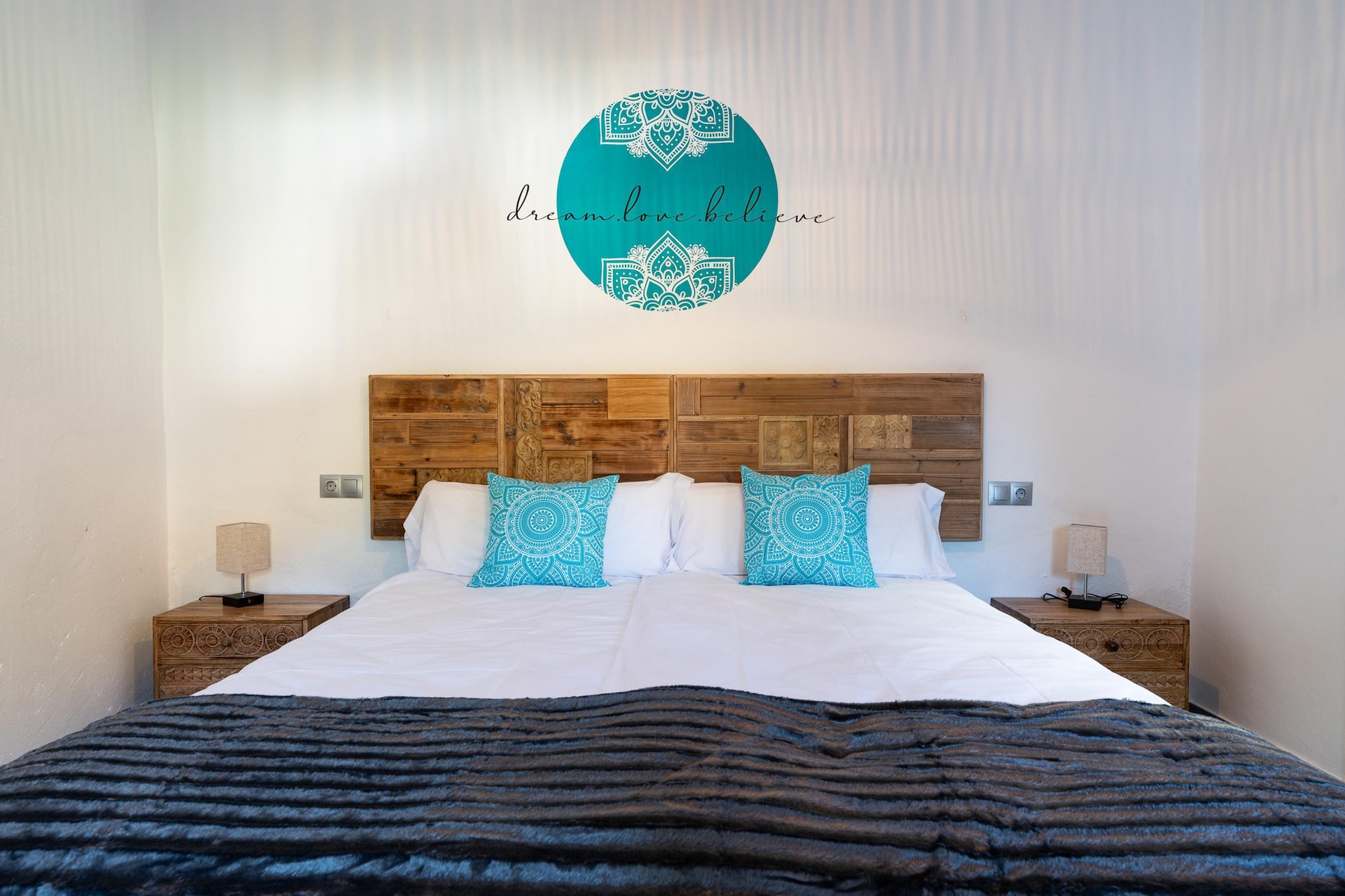 CT 390 - Faros Zen Ohm & Yoga Retreat - Cortijo Pura Paz in Casarabonela-Slaapkamer