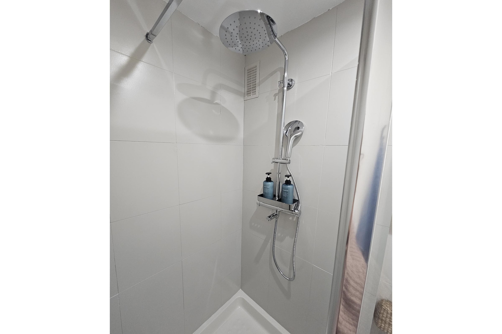 CT 394 - Faro's Beach & Town - Torremolinos-Badkamer