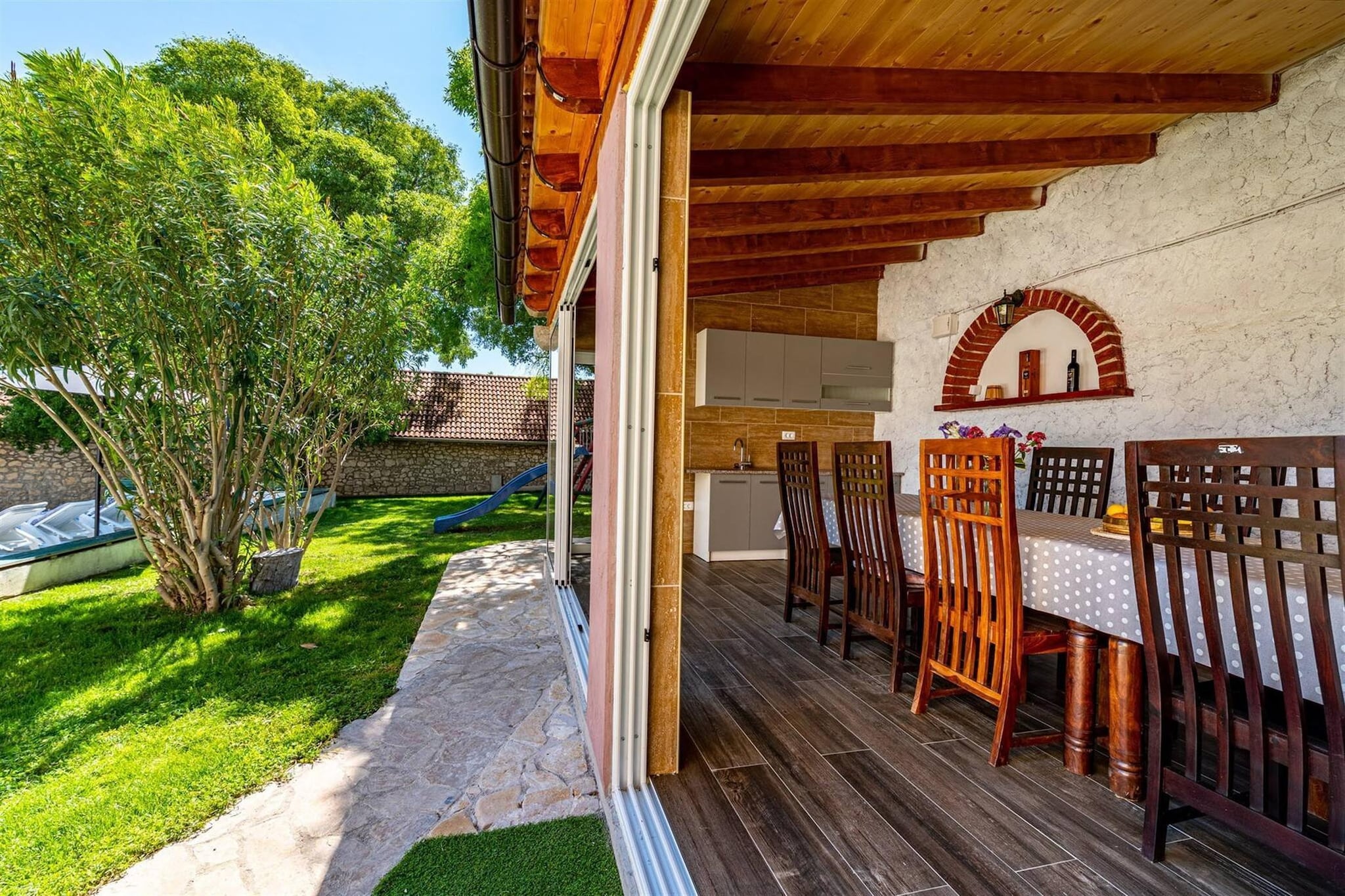 Holiday home Blanka-Terrasbalkon