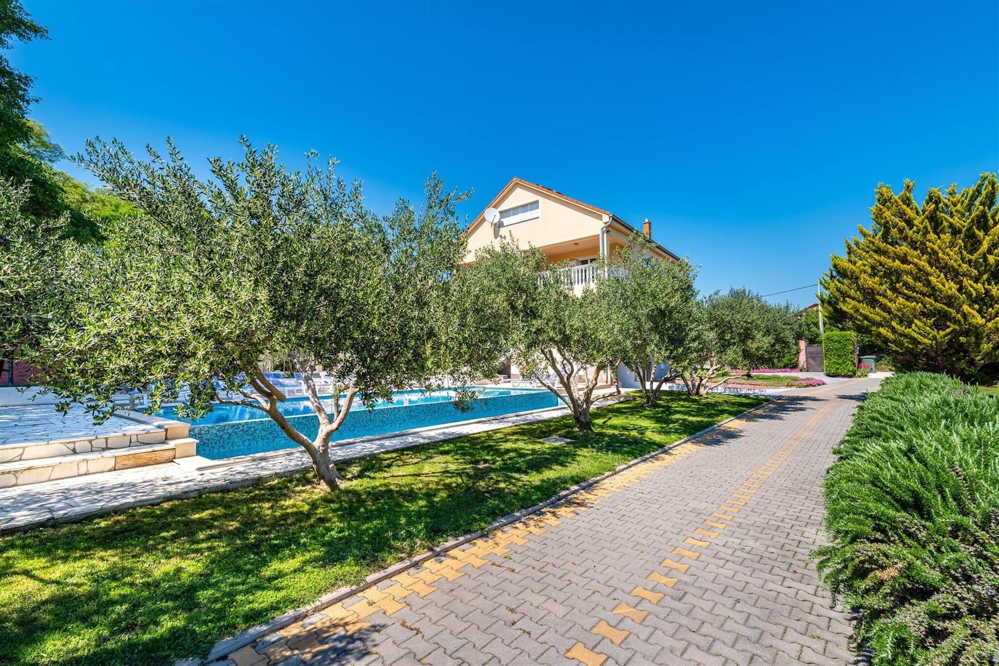 Holiday home Blanka-Buitenkant zomer