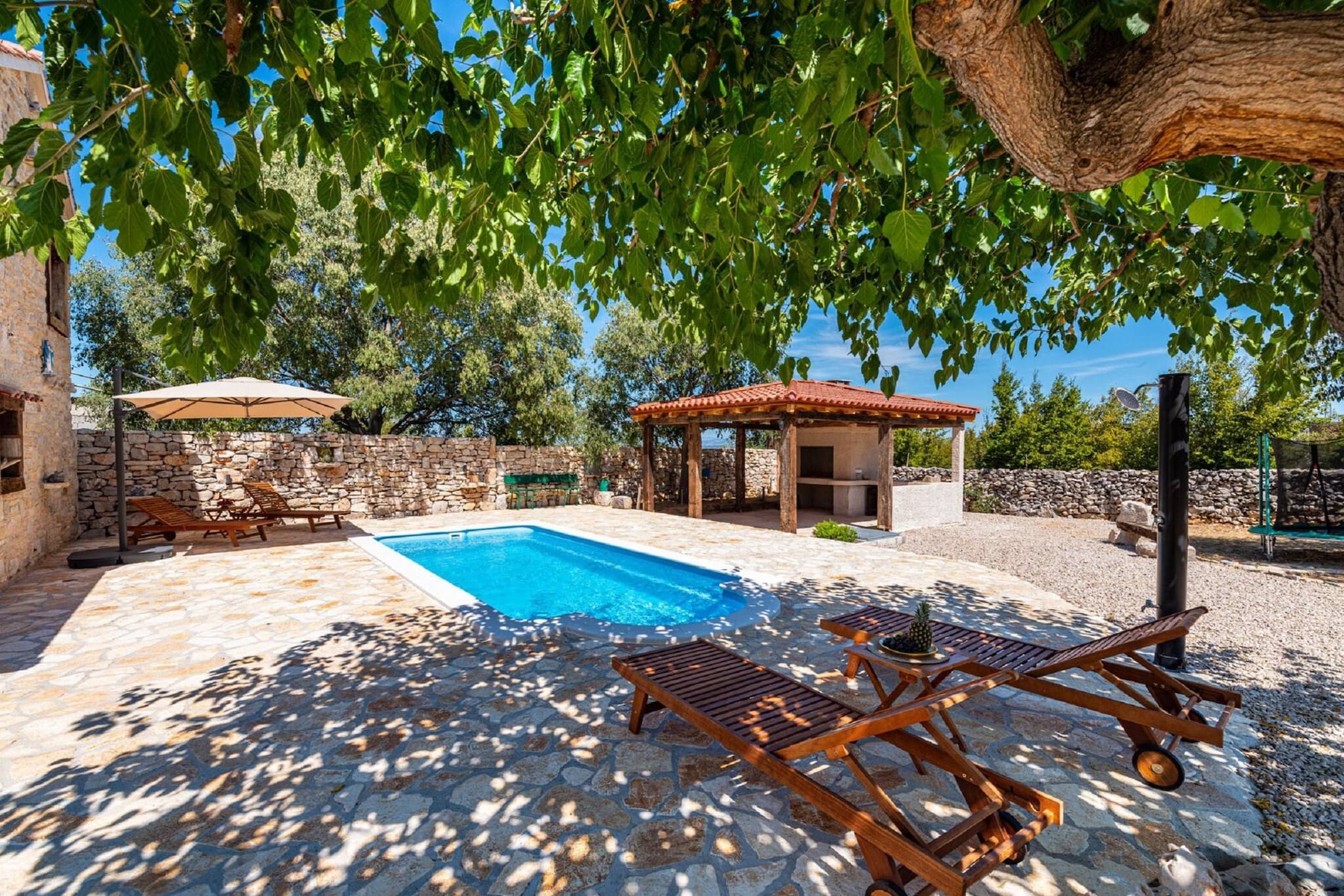 Authentic Villa Malou-Niet-getagd