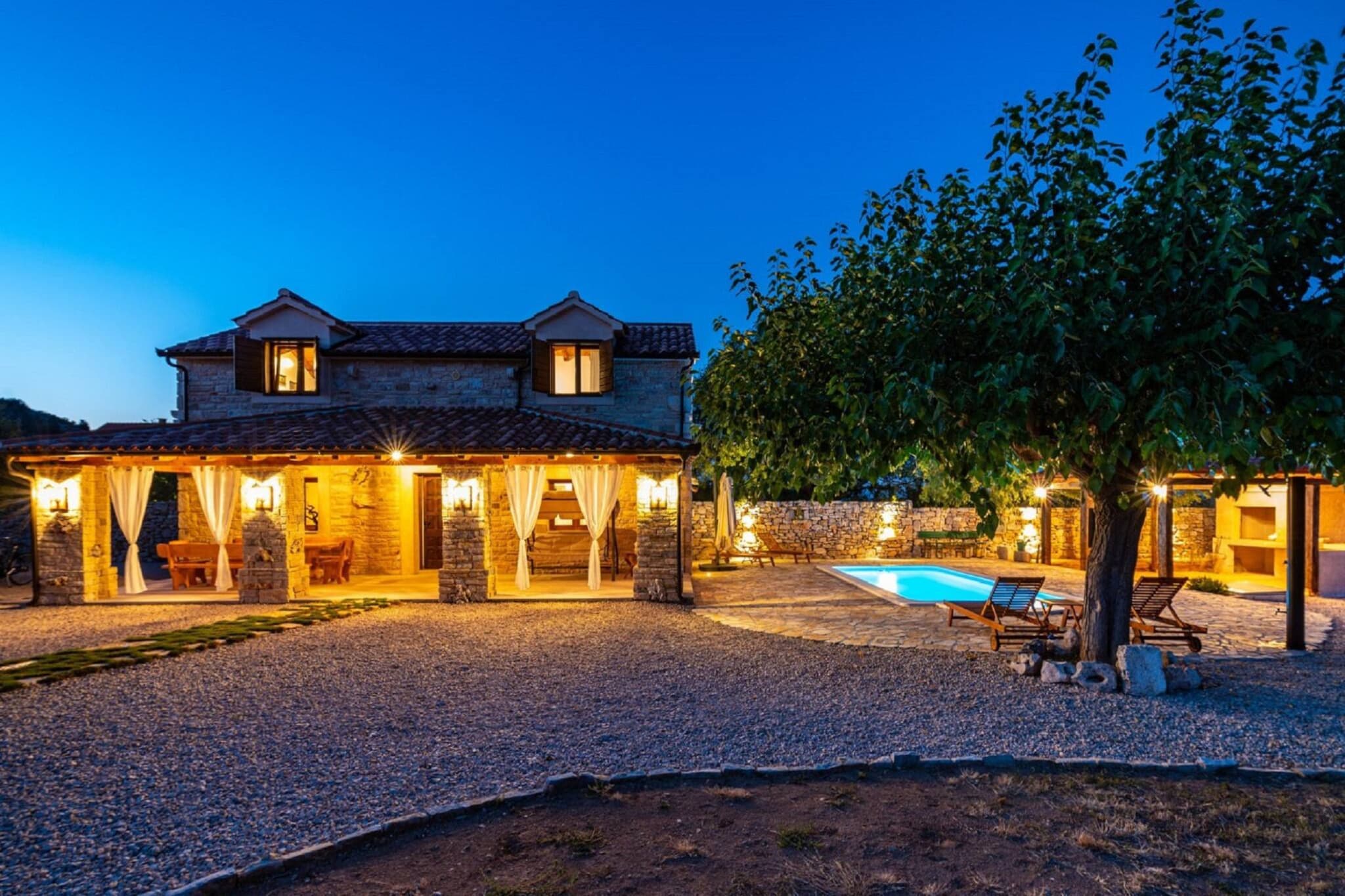 Authentic Villa Malou-Niet-getagd