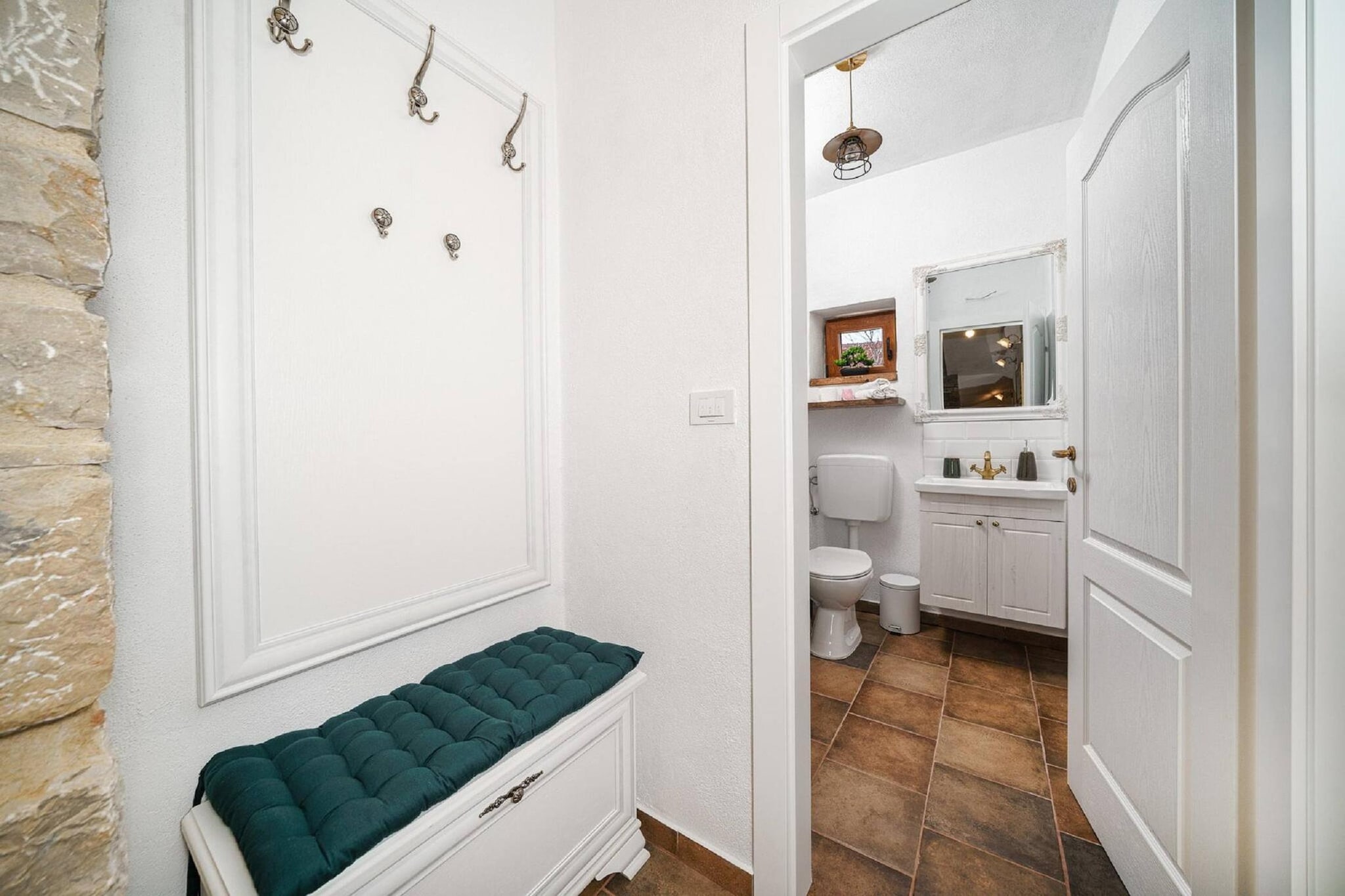 Authentic Villa Malou-Badkamer