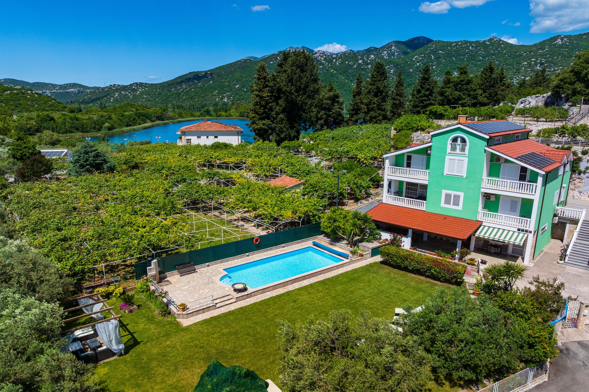 Villa Green Paradise-Niet-getagd