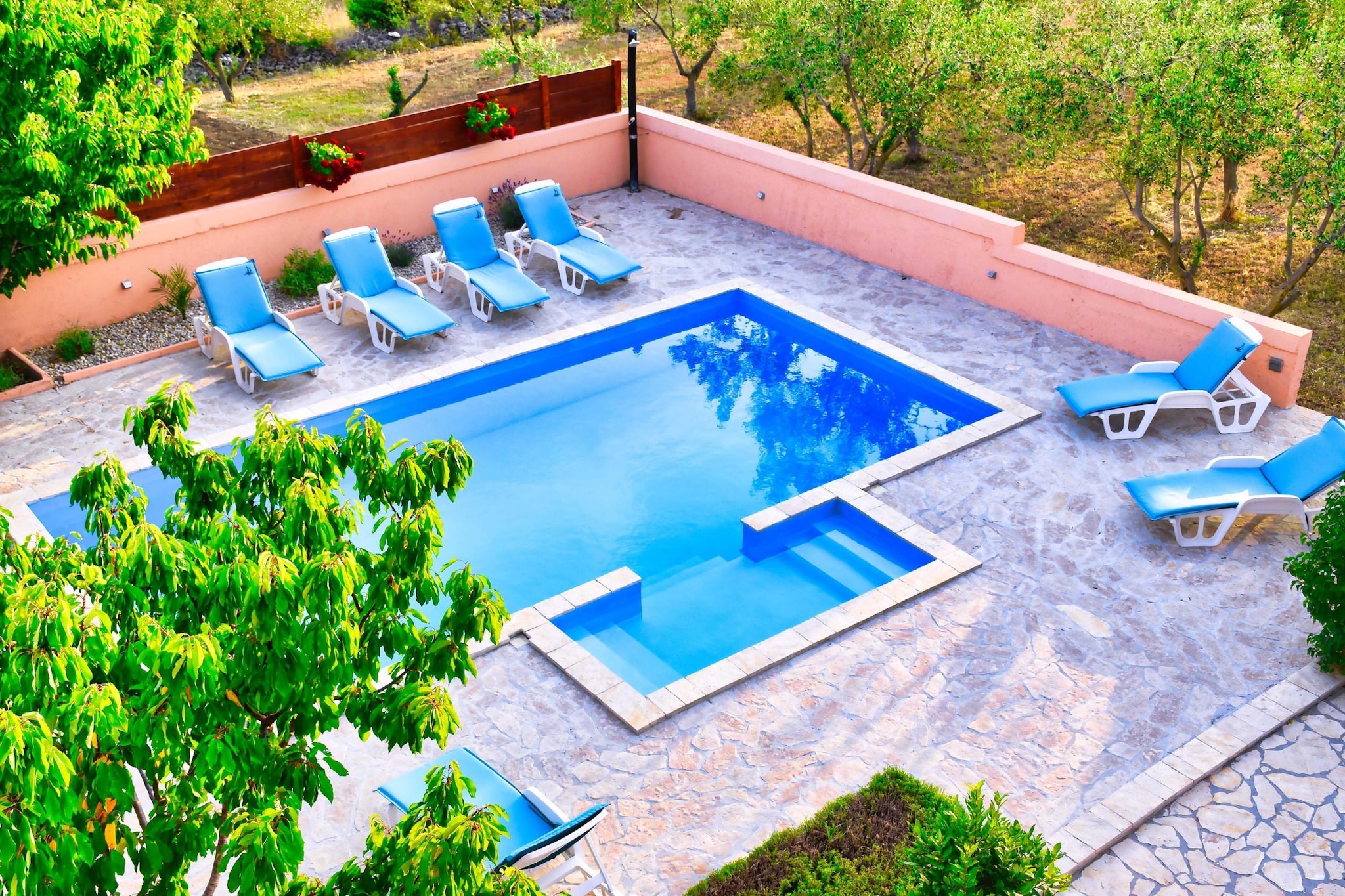 Apartment Visocane with private pool-Zwembad