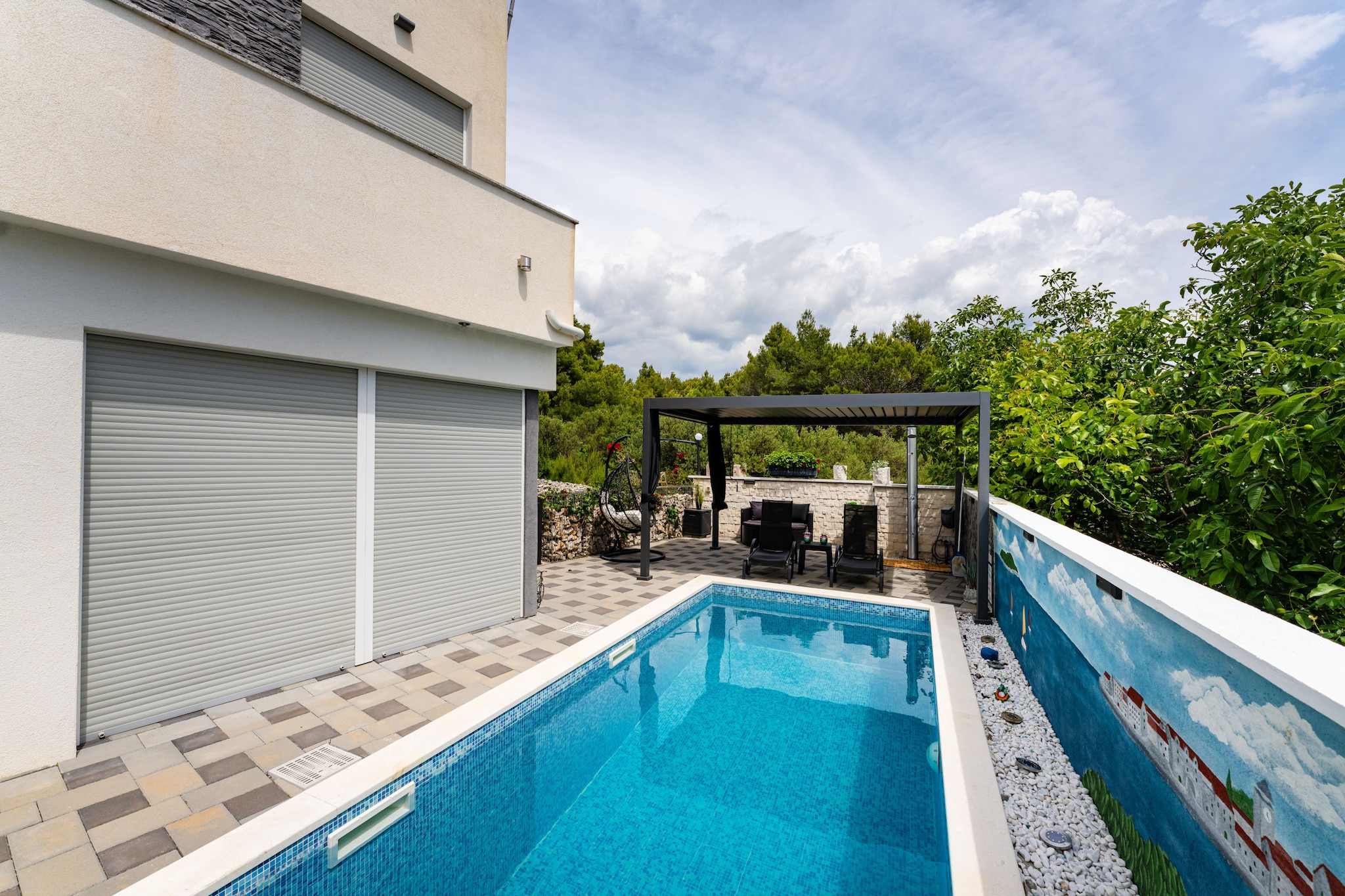 Apartment Nikita with private pool-Piscine