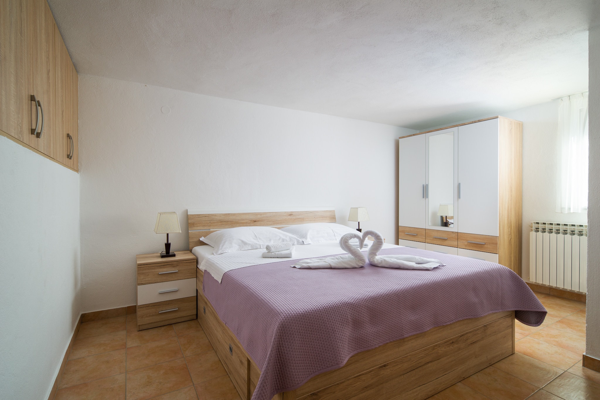 Villa Olea with private heated pool-Slaapkamer