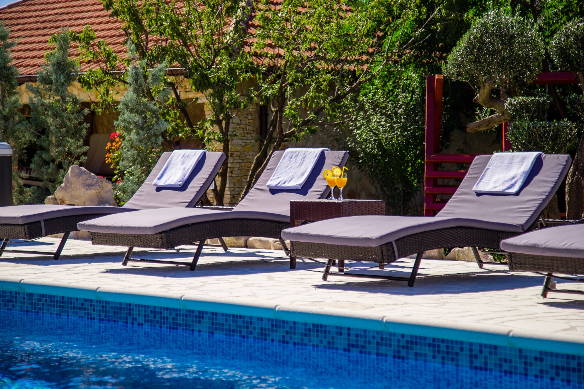 Villa Olea with private heated pool-Terrasbalkon