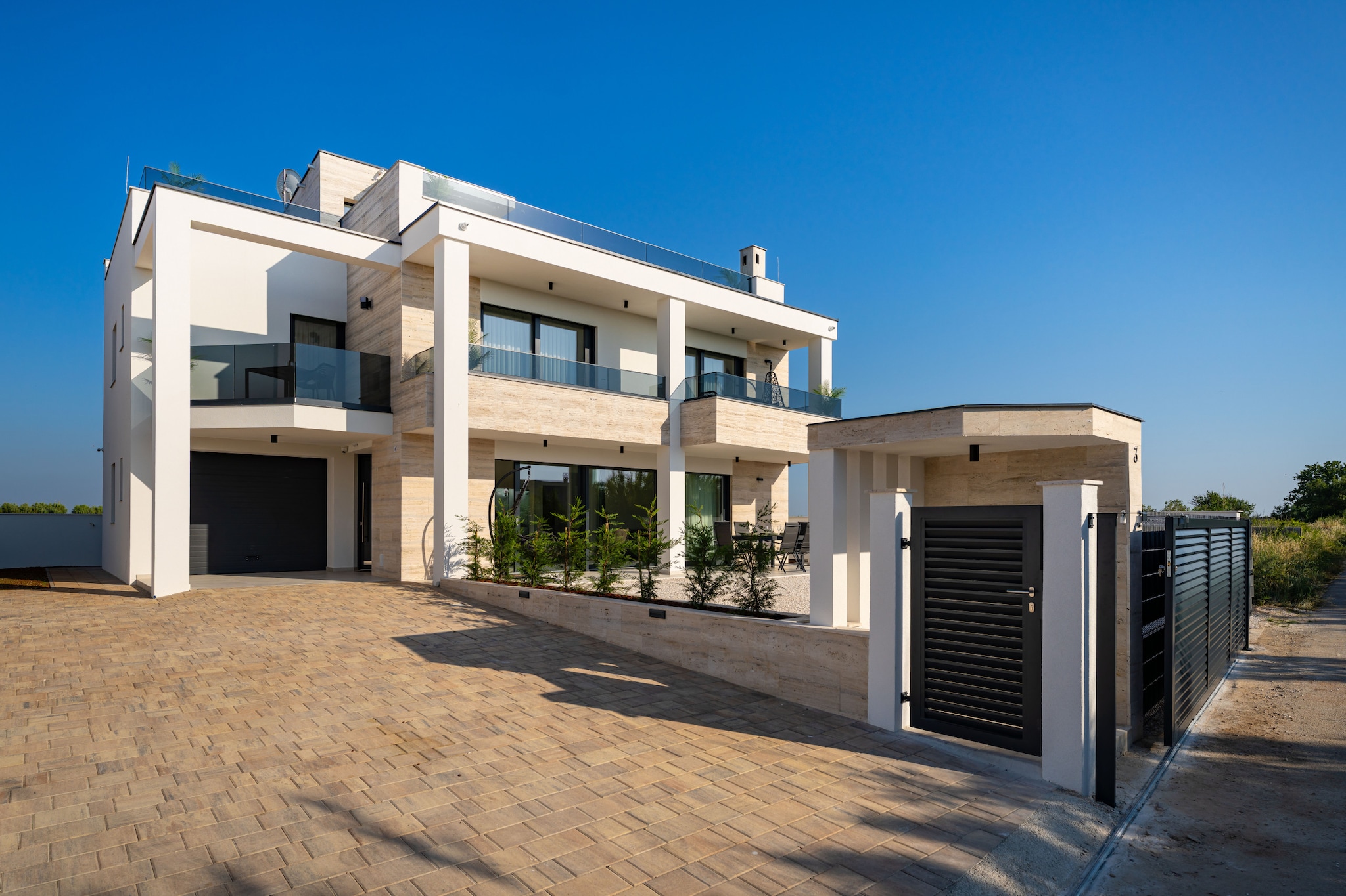 Sea view apartment LaMag-Niet-getagd