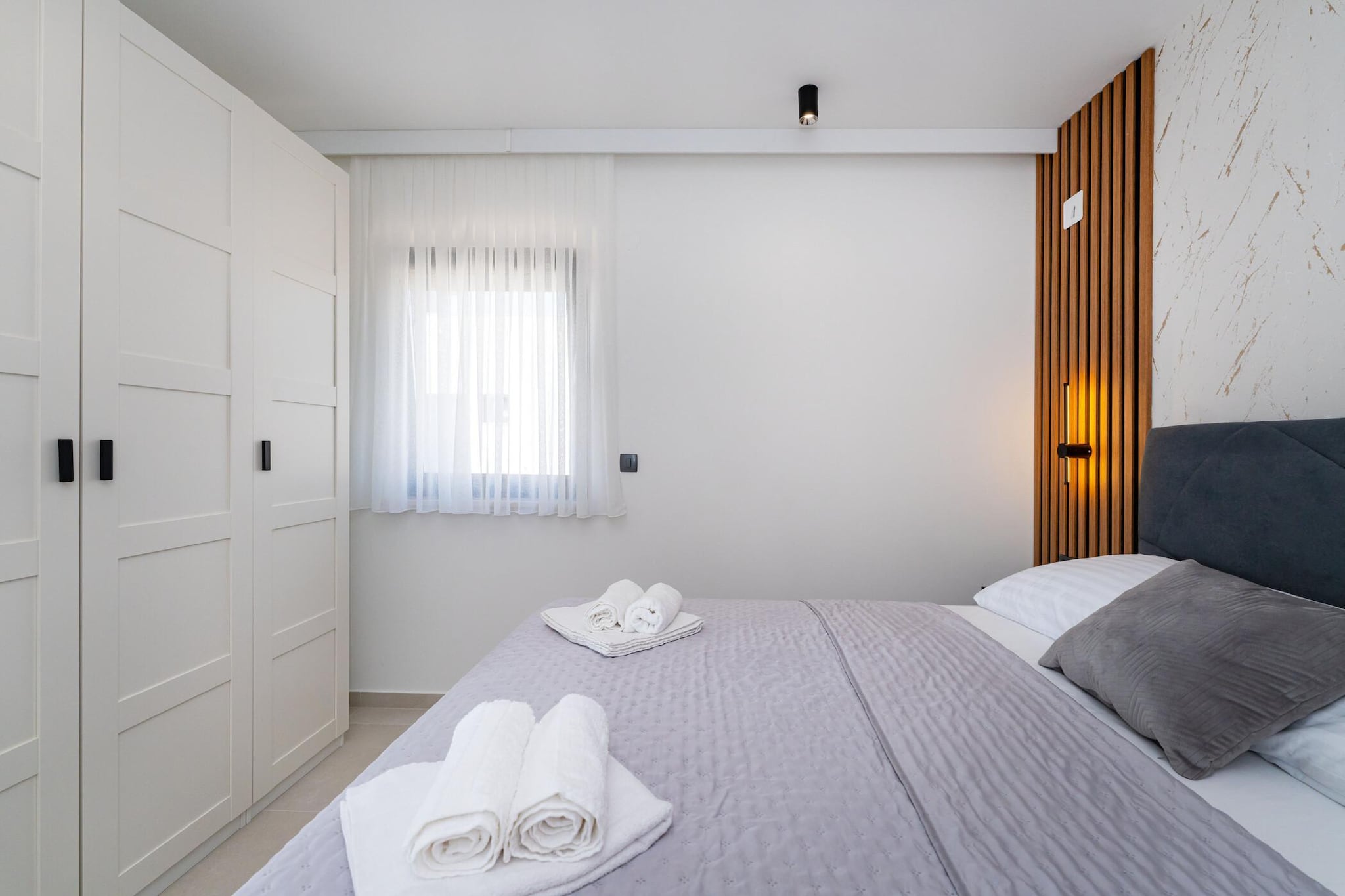 Sea view apartment LaMag-Slaapkamer