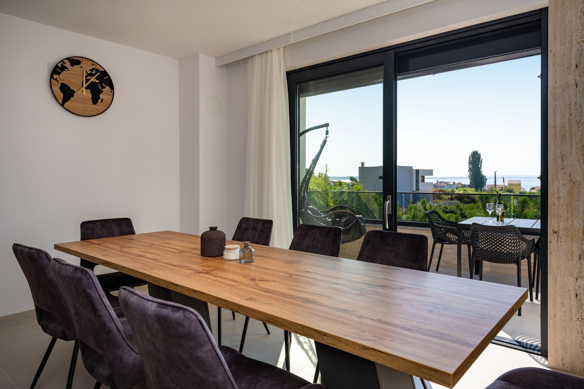 Sea view apartment LaMag-Eetkamer