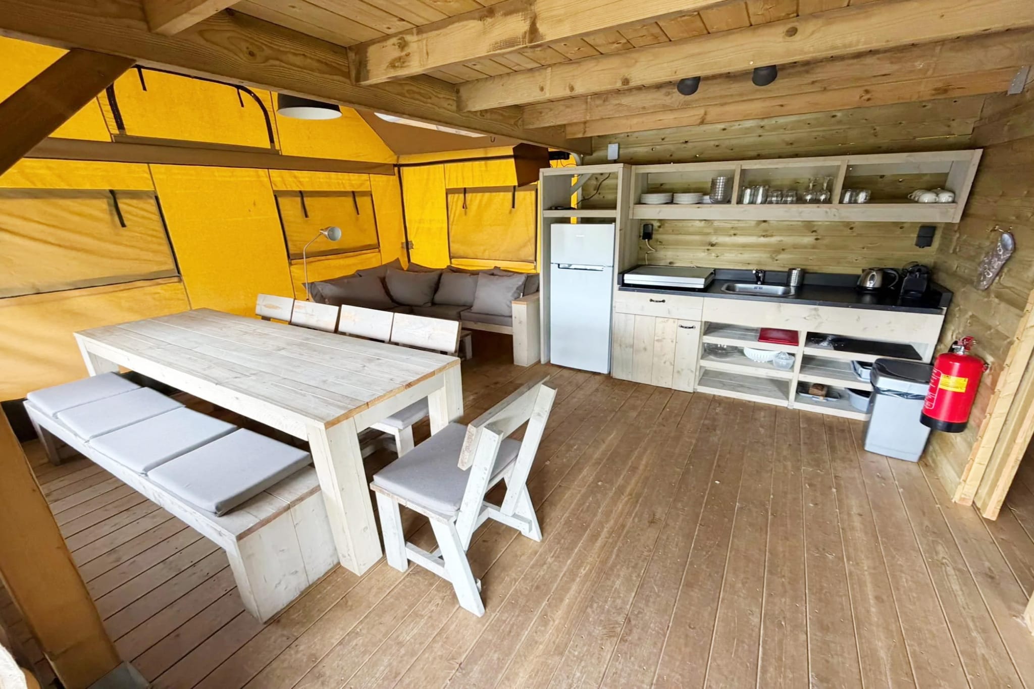 Safaritent Betuwe Lodge 8 pax